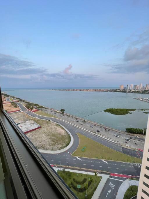 Flat Alto Padrão Parque do Cais
