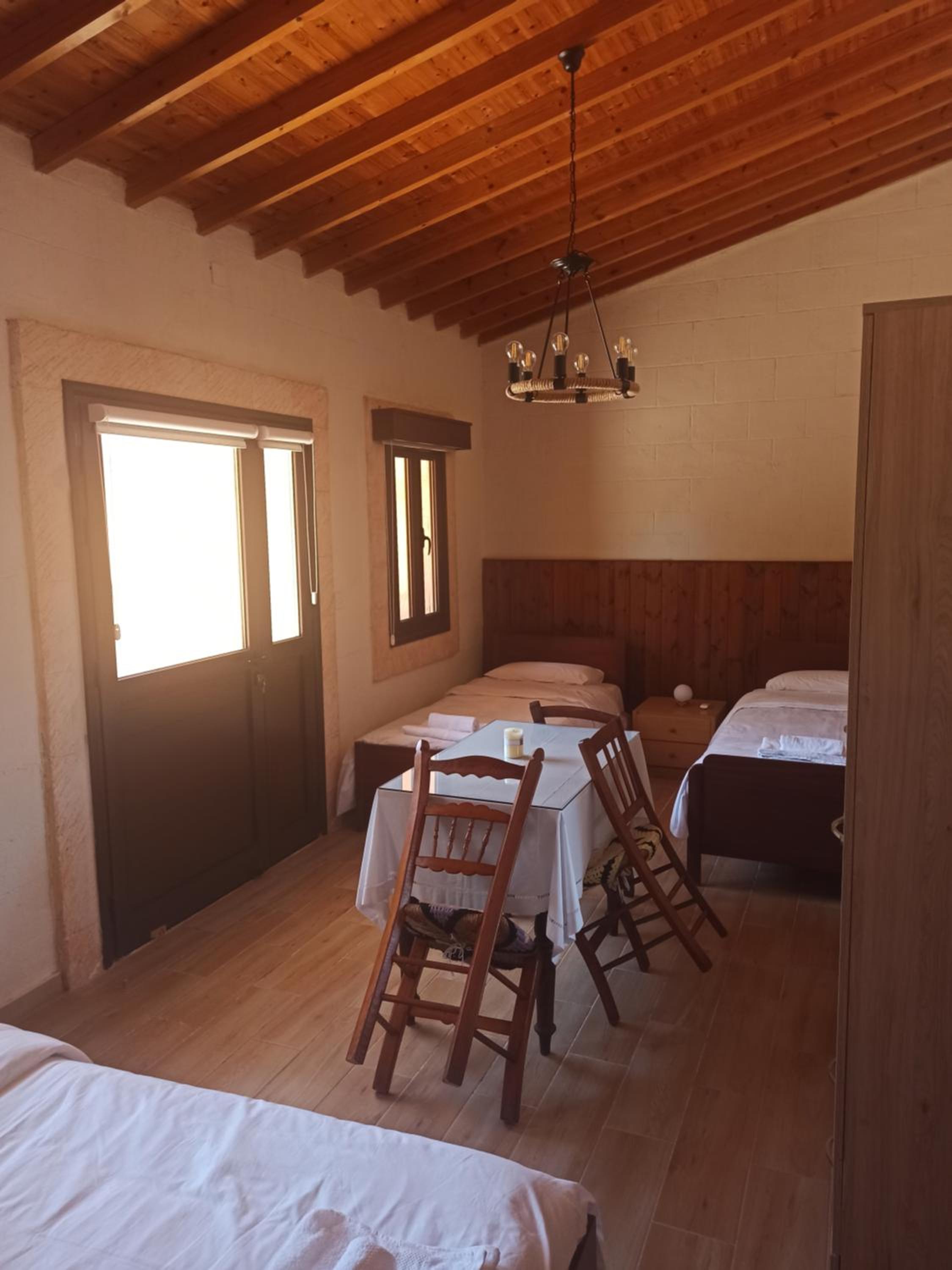 Cottage in Anogyra