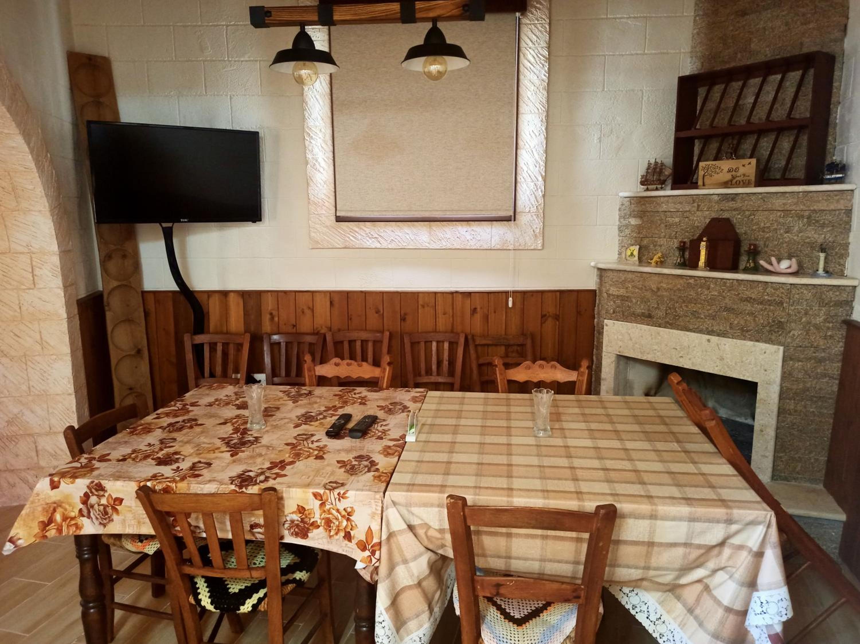 Cottage in Anogyra