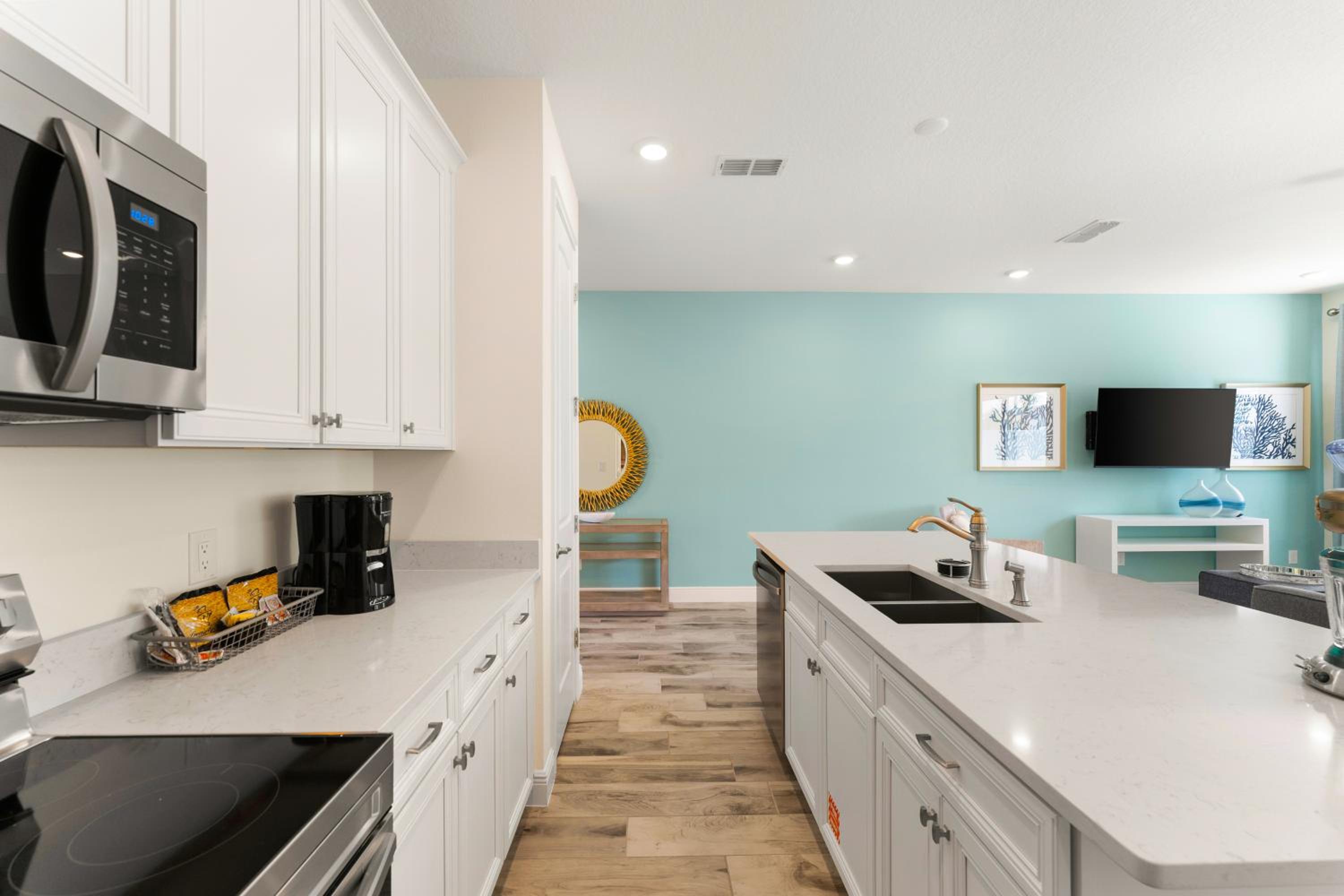 Relaxing Paradise Villa Near Disney With Margaritaville Resort & Island H20 Waterpark Access - 2951Cl