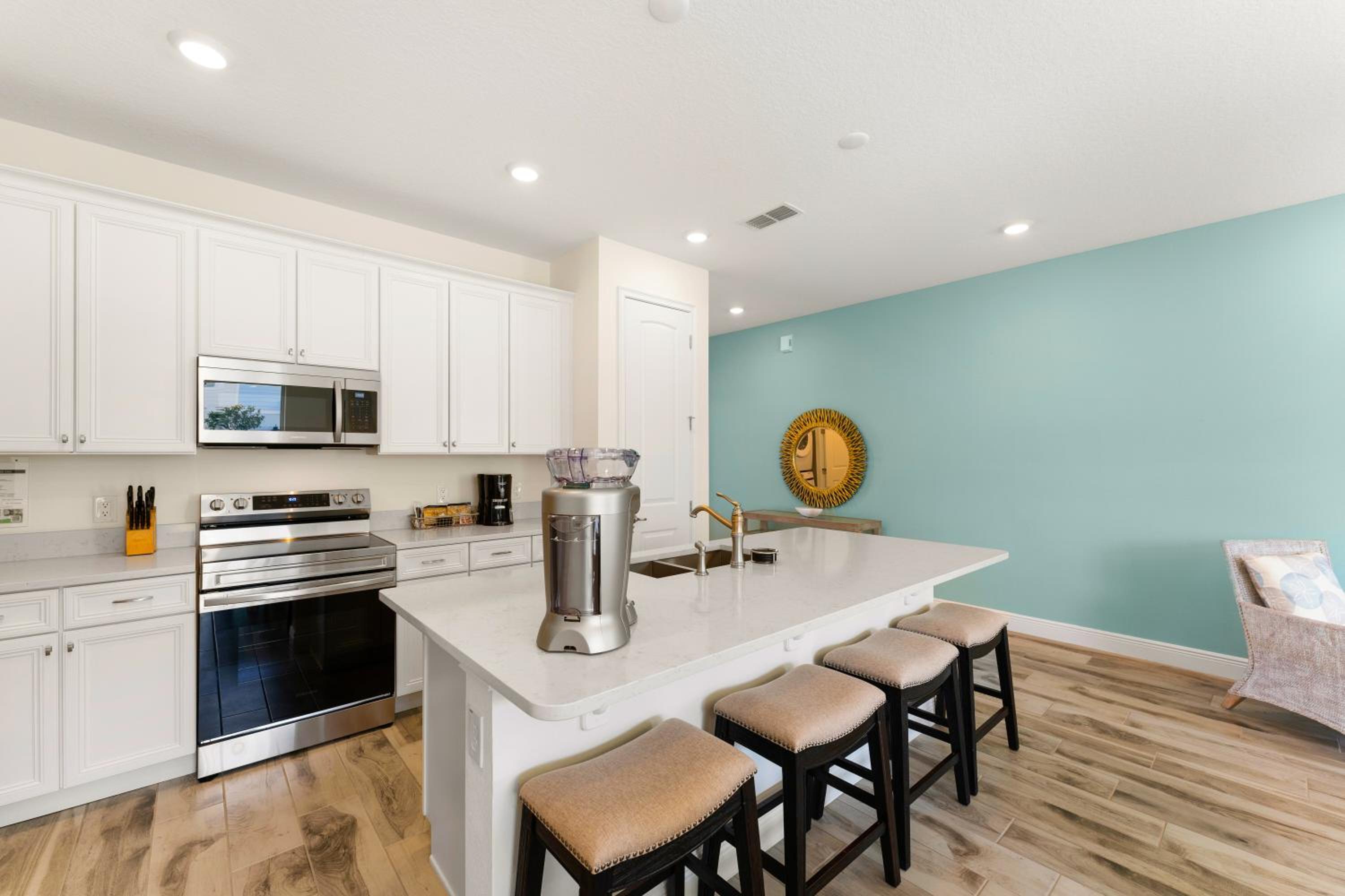 Relaxing Paradise Villa Near Disney With Margaritaville Resort & Island H20 Waterpark Access - 2951Cl