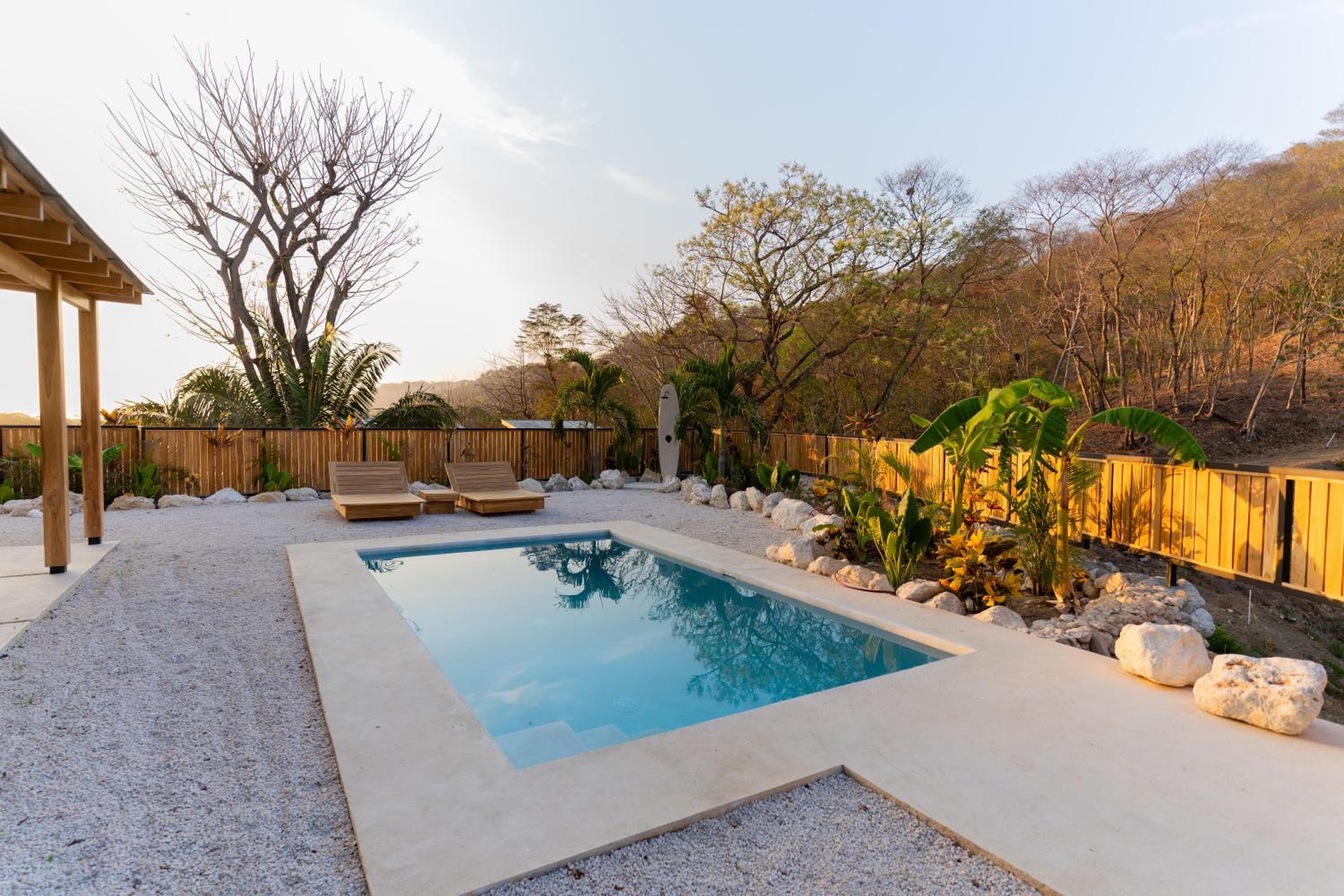 Villa Single Fin in Santa Teresa! Walk to the Beach