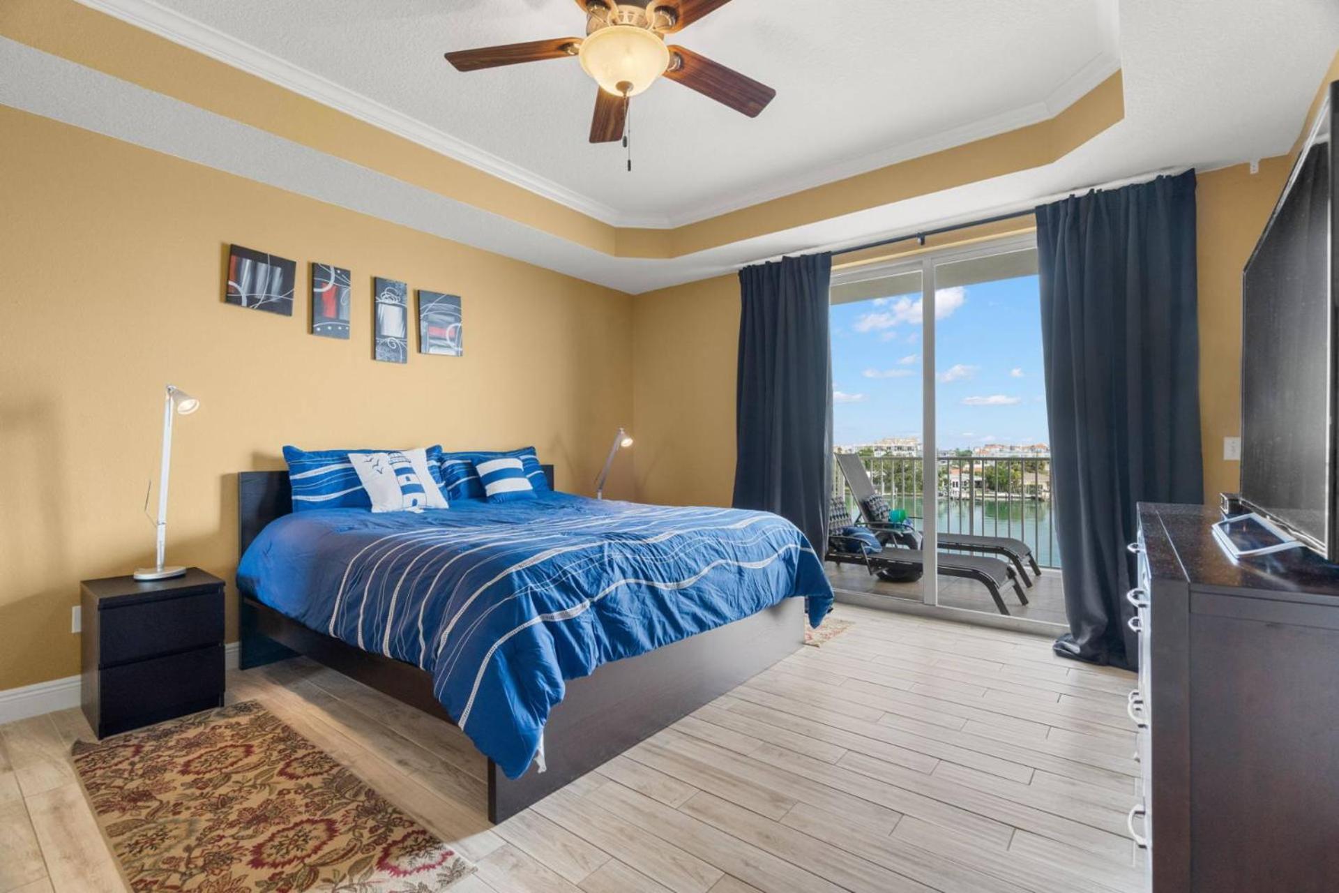 404 Bay Harbor