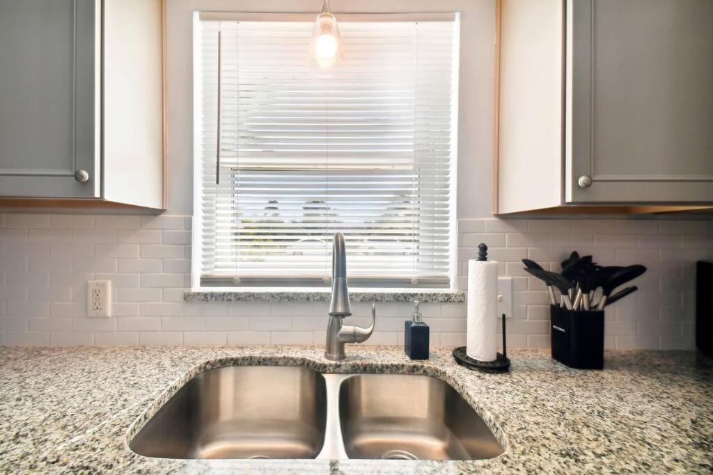 Duplex in Venice Florida view 4