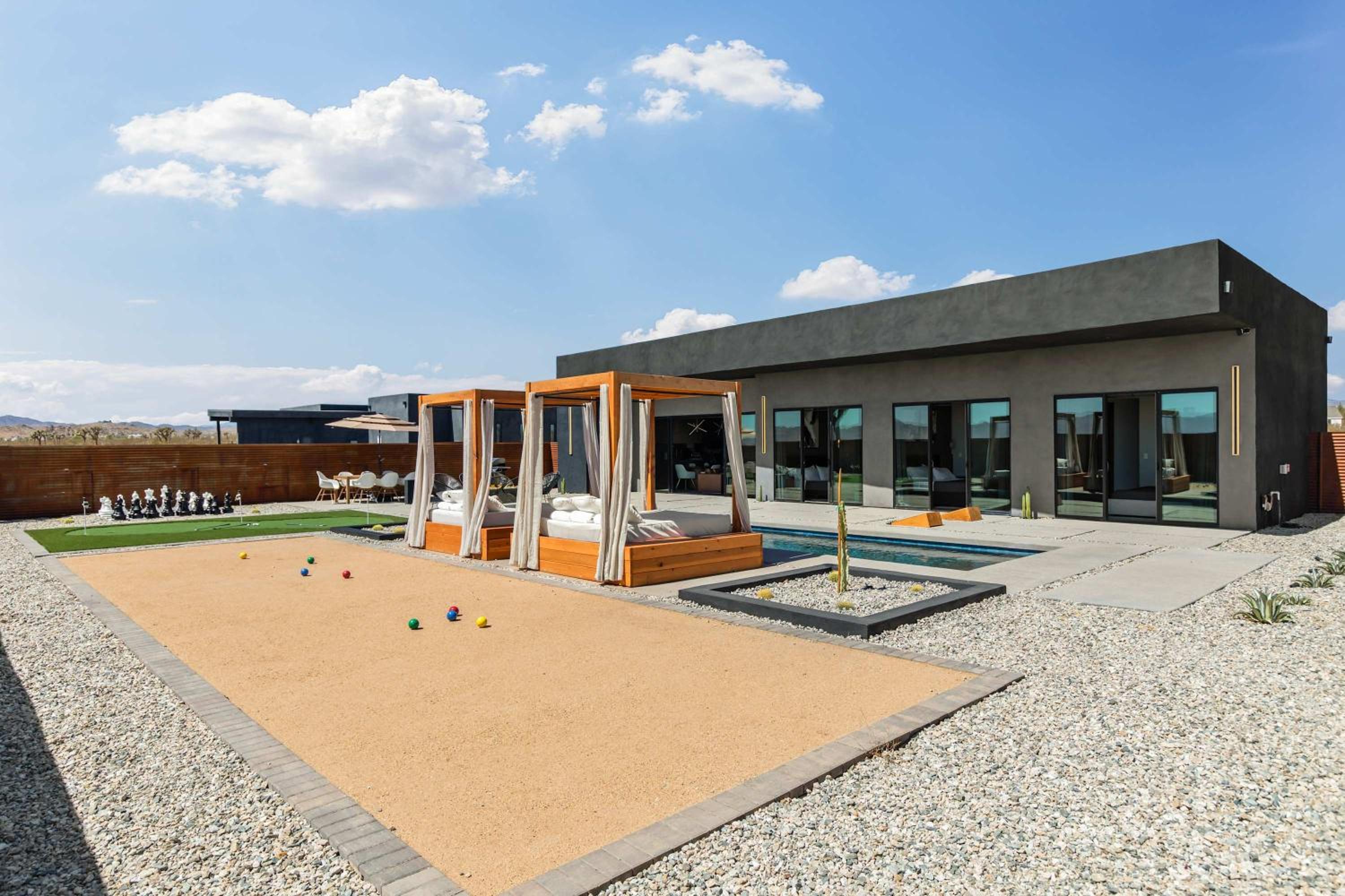 Pool-Spa -DayBeds- Firepit-Golf view 5