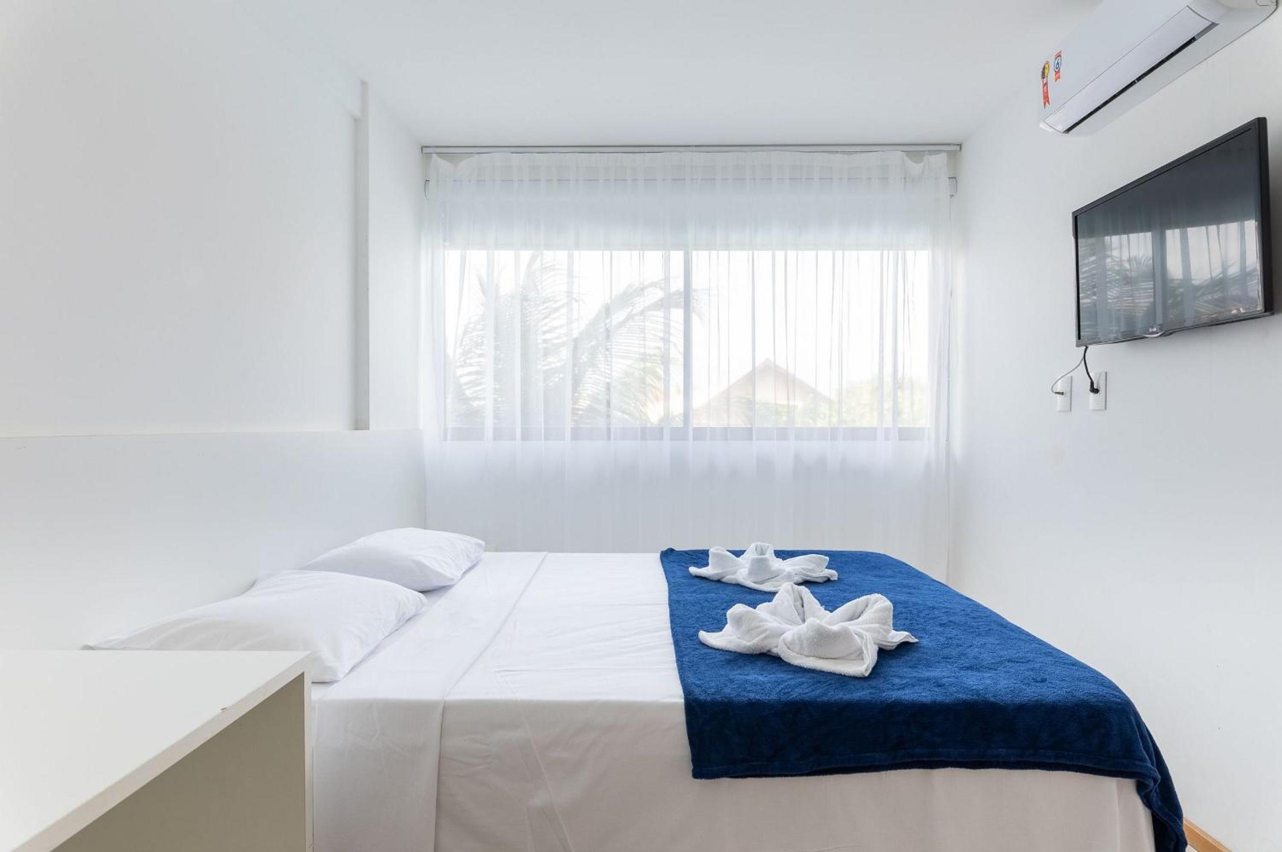 Nui Supreme Beach Living Muro Alto por Brevelar