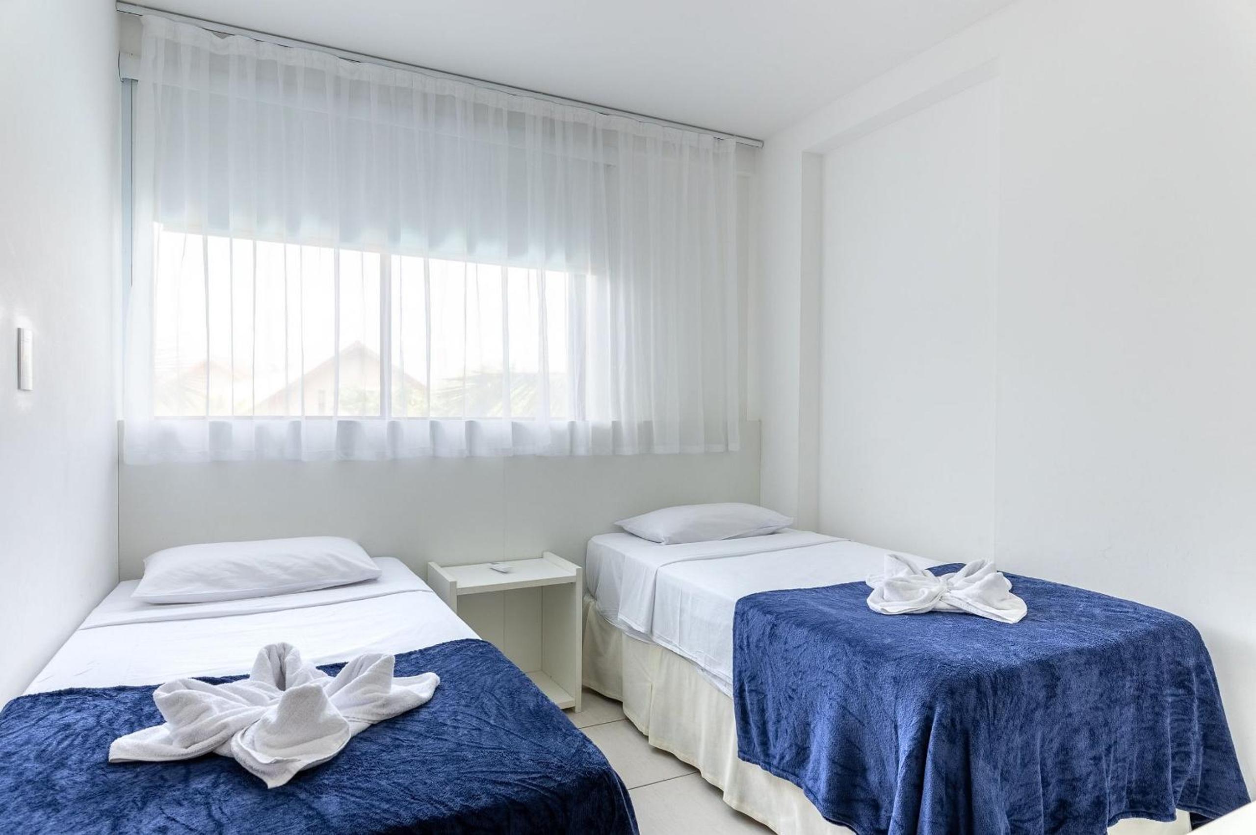 Nui Supreme Beach Living Muro Alto por Brevelar