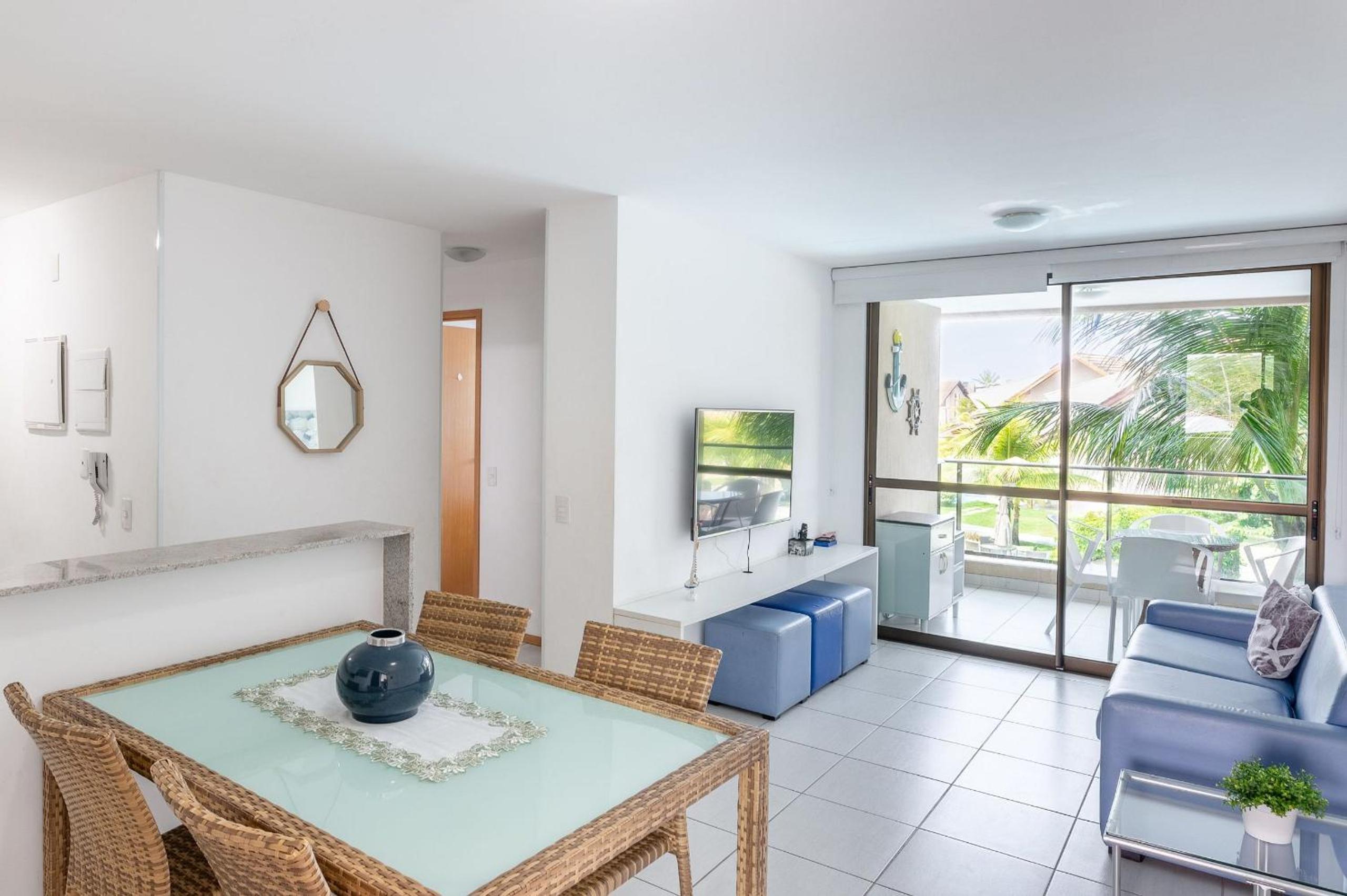 Nui Supreme Beach Living Muro Alto por Brevelar
