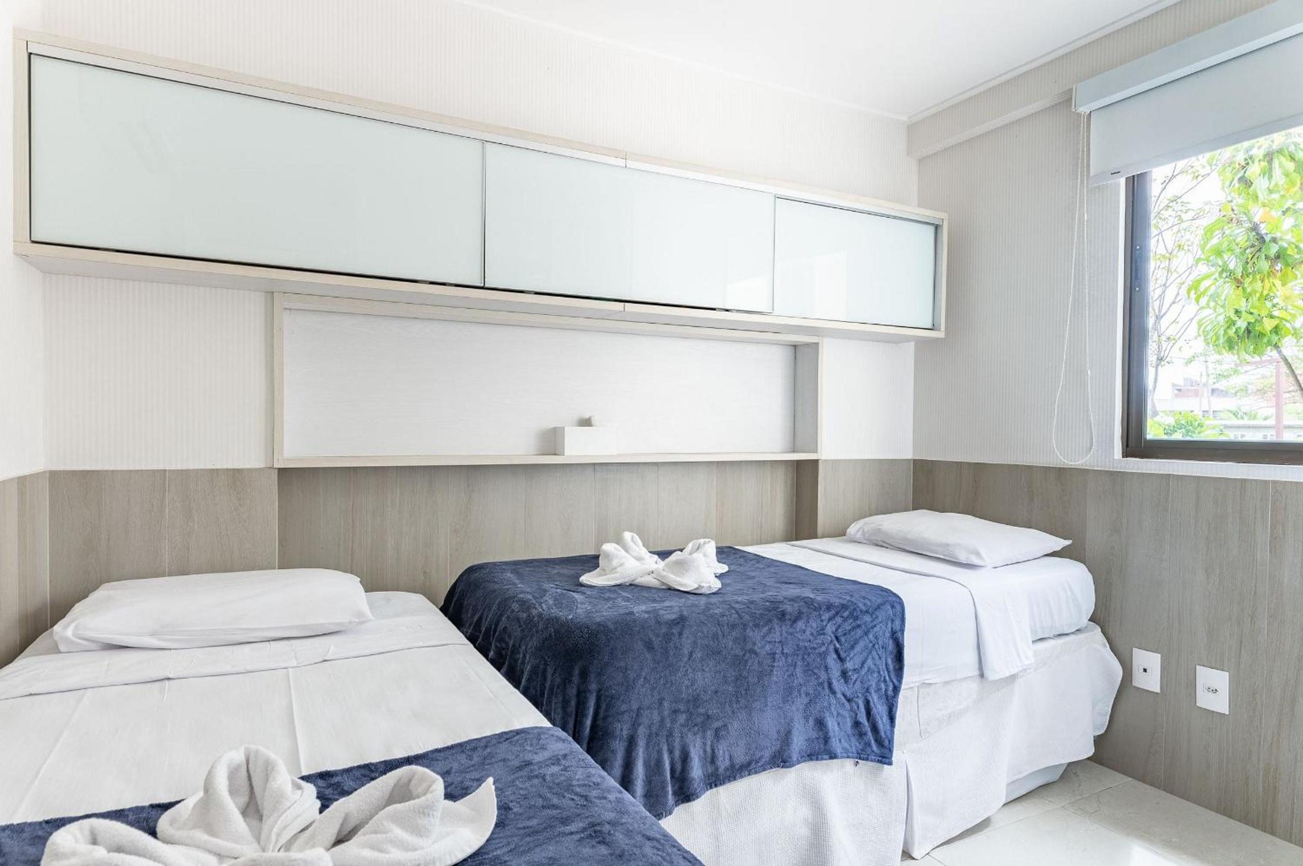 Nui Supreme Beach Living Muro Alto por Brevelar
