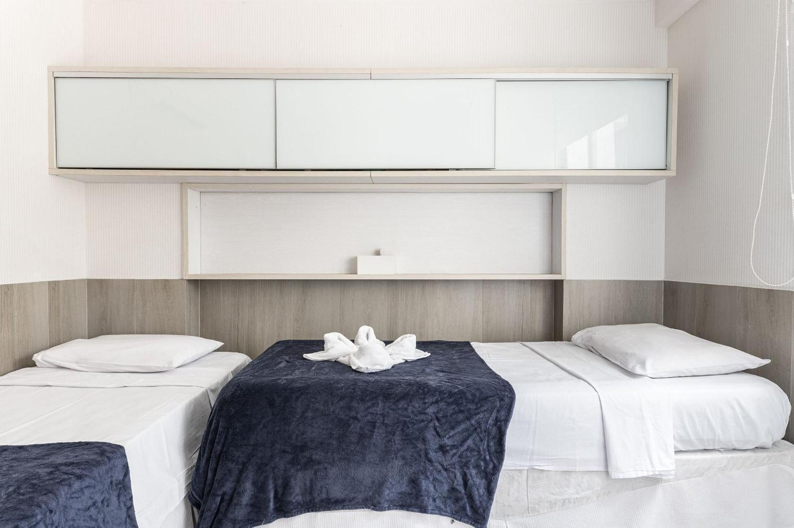 Nui Supreme Beach Living Muro Alto por Brevelar