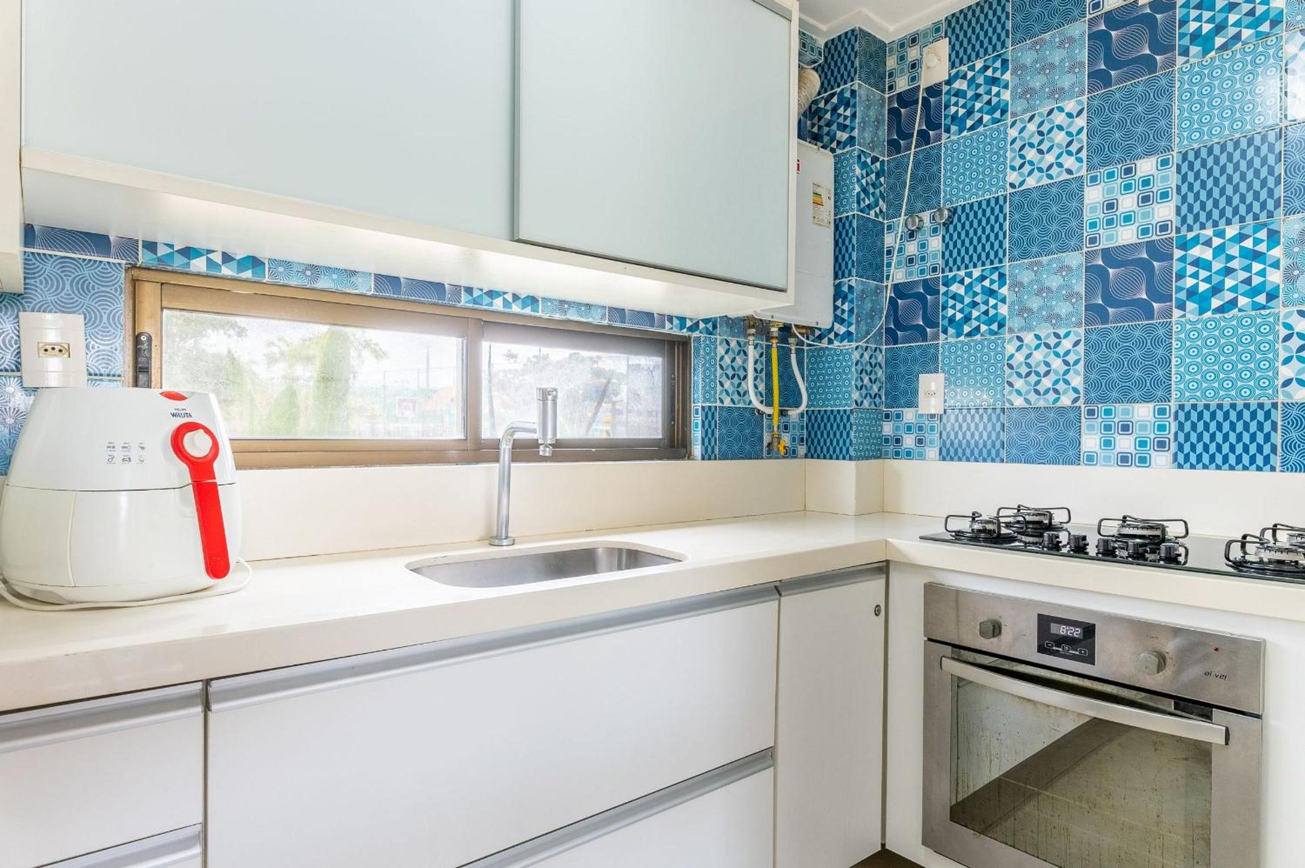 Nui Supreme Beach Living Muro Alto por Brevelar