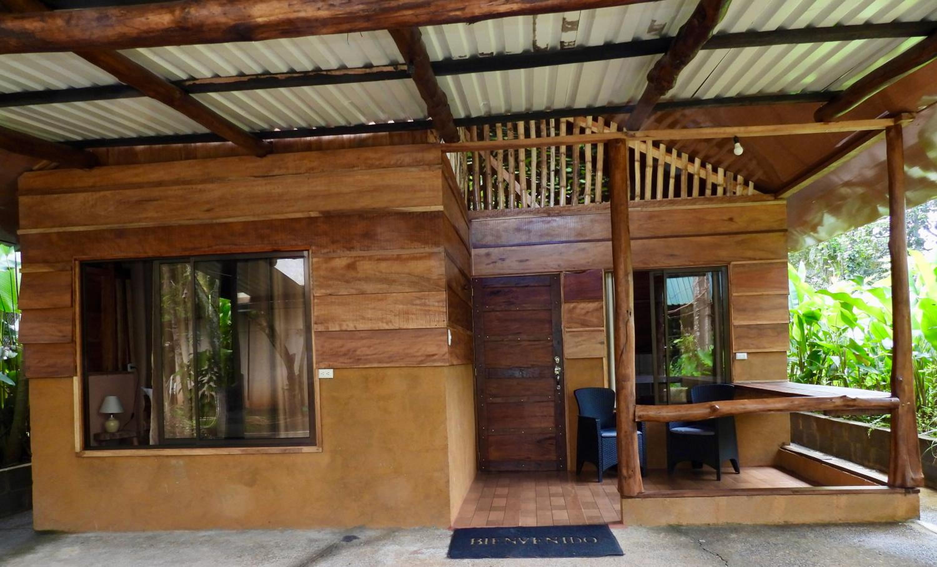 Iguanitas Lodge