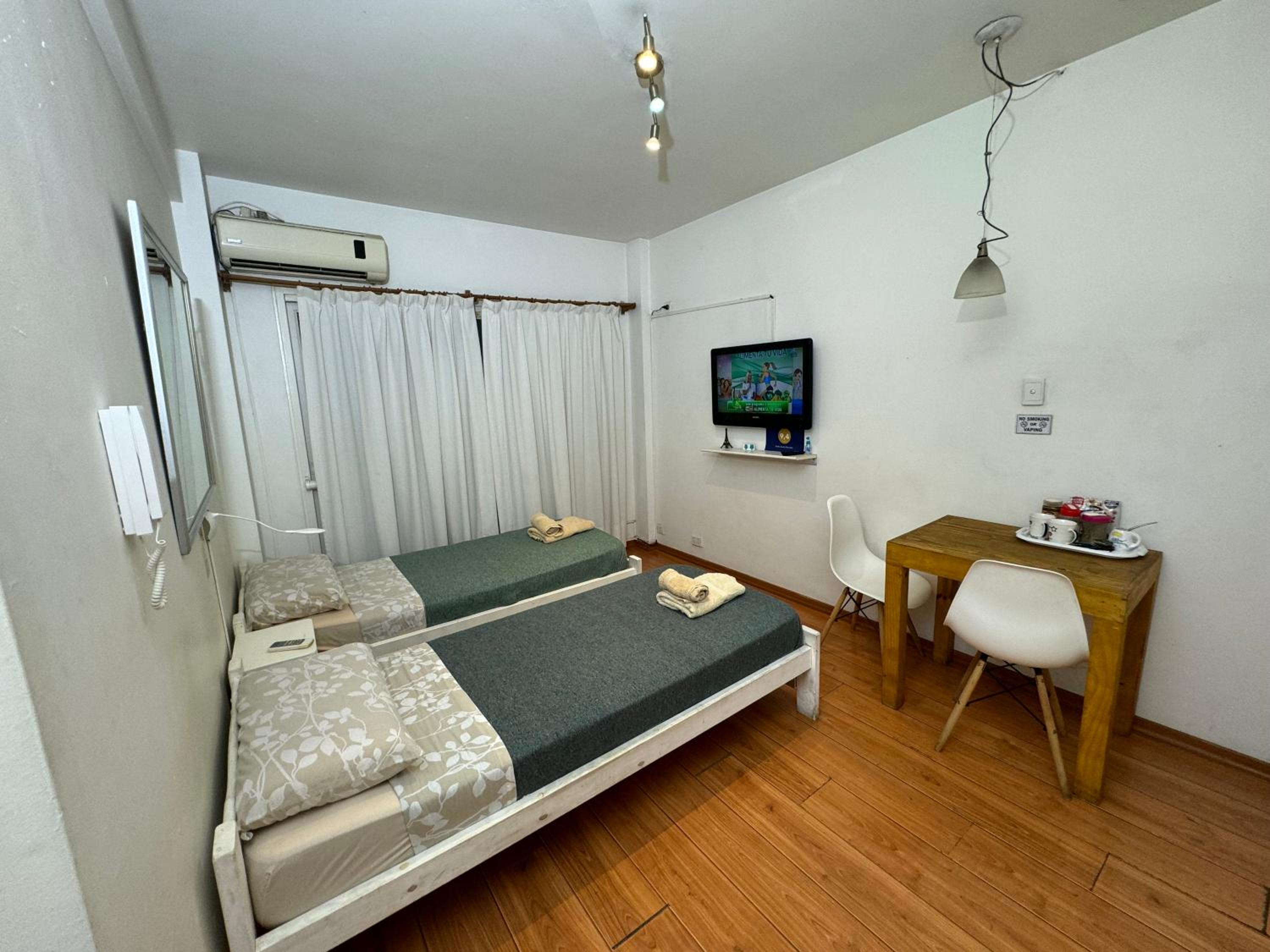 Dodis Studio Recoleta . to 6 Blocks from Cemetery
