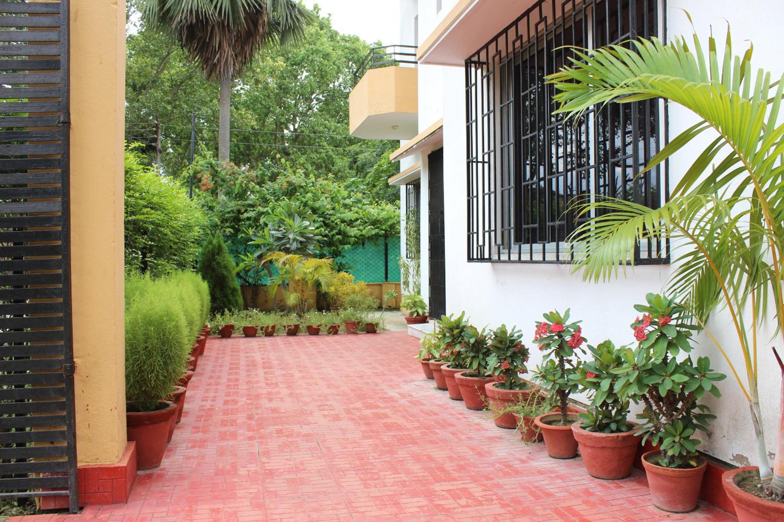 Udita (উদিতা) Eco Homestay Santiniketan view 3