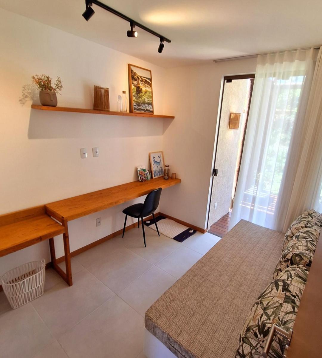 Casa com Hidro e churrasqueira privativa