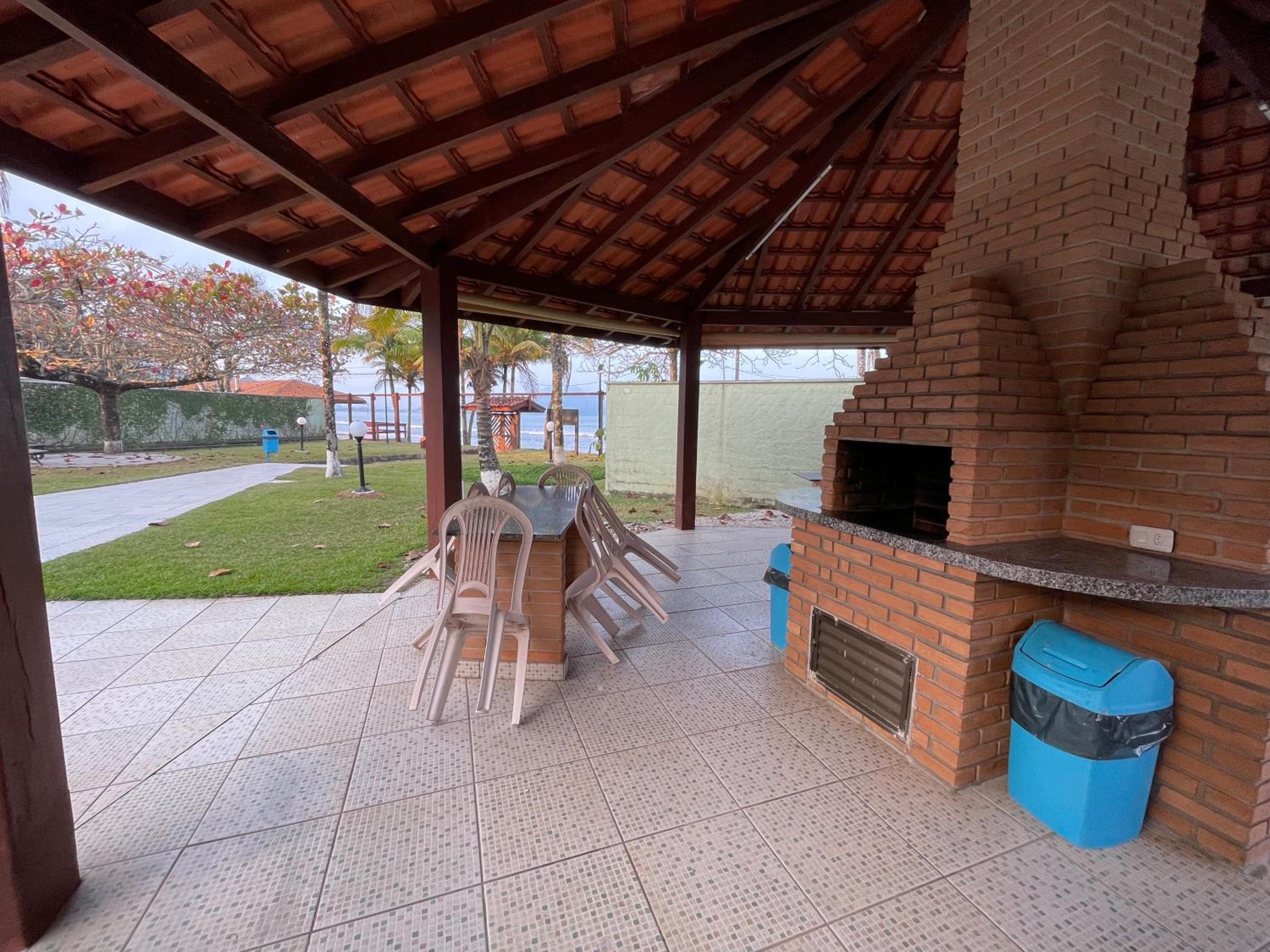 Pé na Areia na Praia das Toninhas - Villagio 24 Porto Feliz