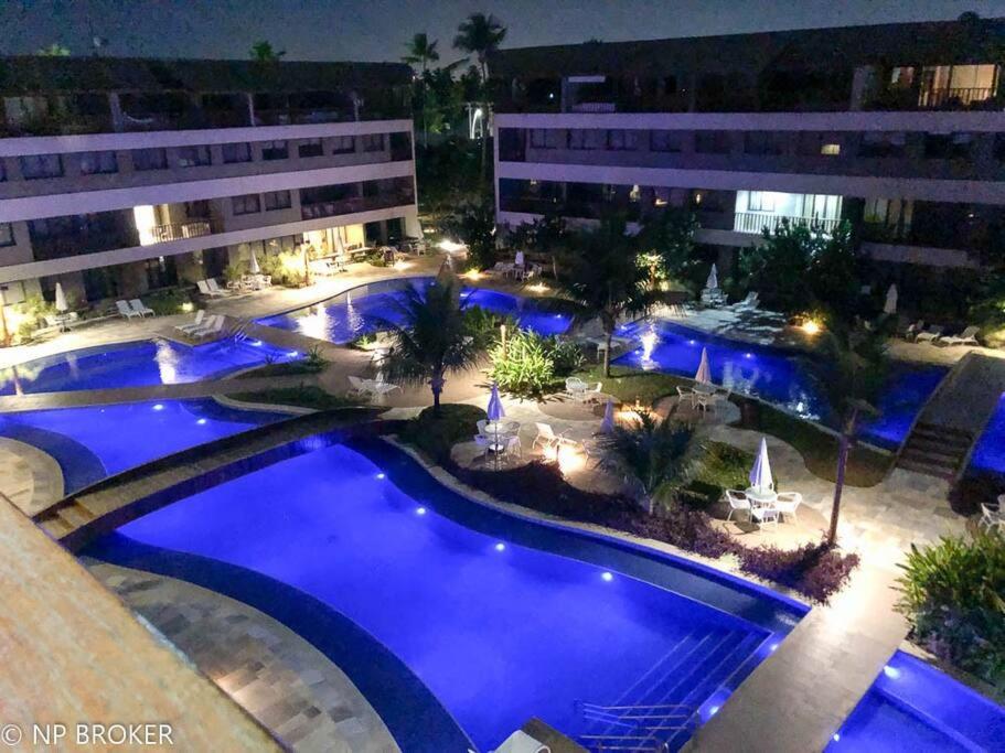 Cobertura duplex com 4 suítes Praia Muro Alto Porto Galinhas