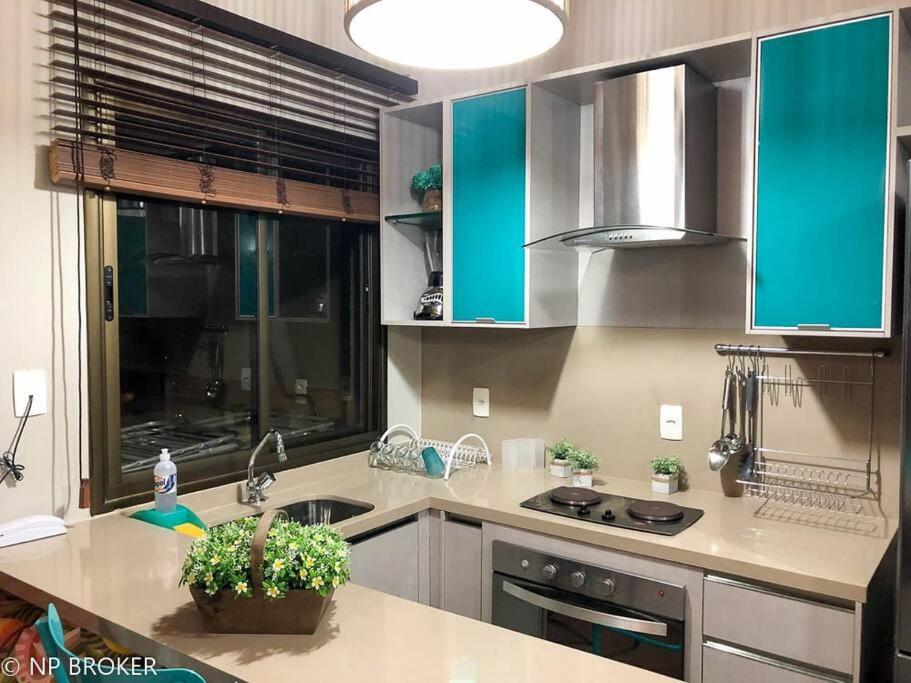 Cobertura duplex com 4 suítes Praia Muro Alto Porto Galinhas