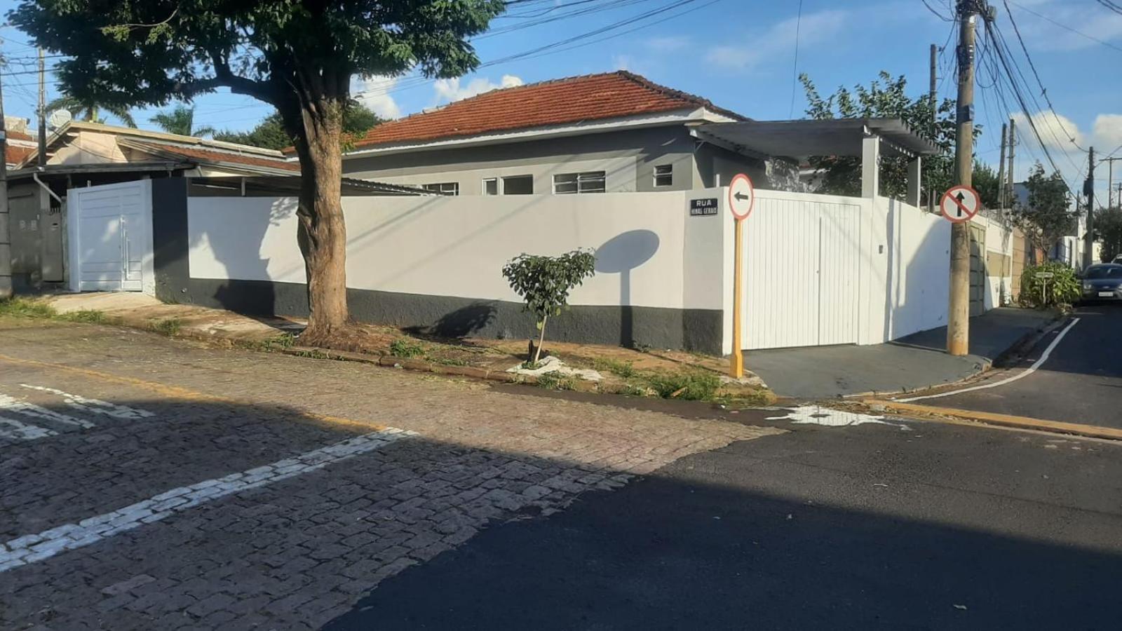 Aconchegante Microcasa Banheiro Privativo e Garagem Compartilhada