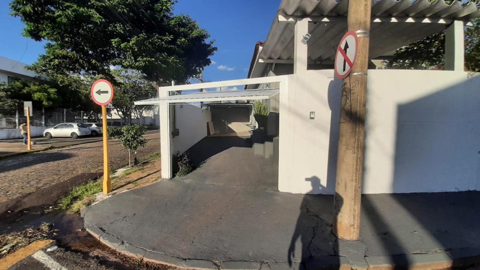 Aconchegante Microcasa Banheiro Privativo e Garagem Compartilhada