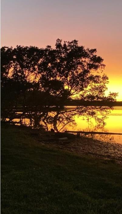 Stunning Waterfront Views 4BR in Idyllic Saratoga