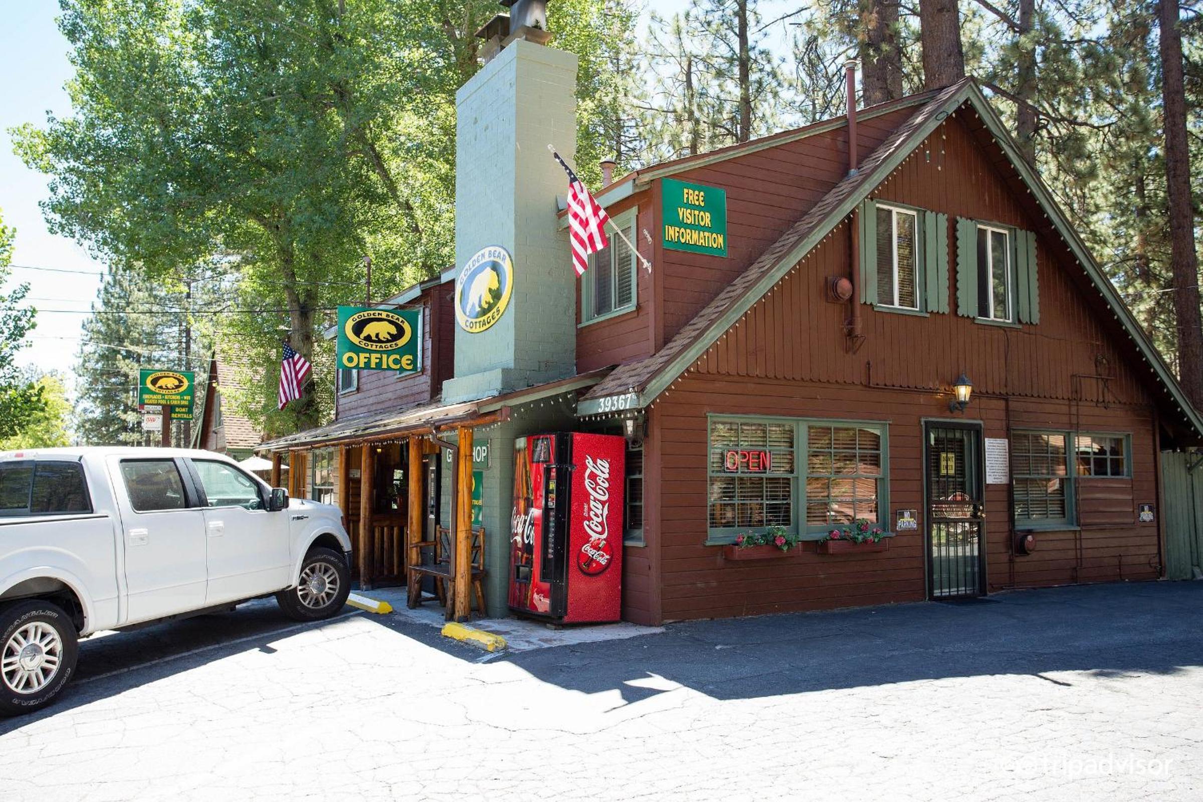 Golden Bear Cottages