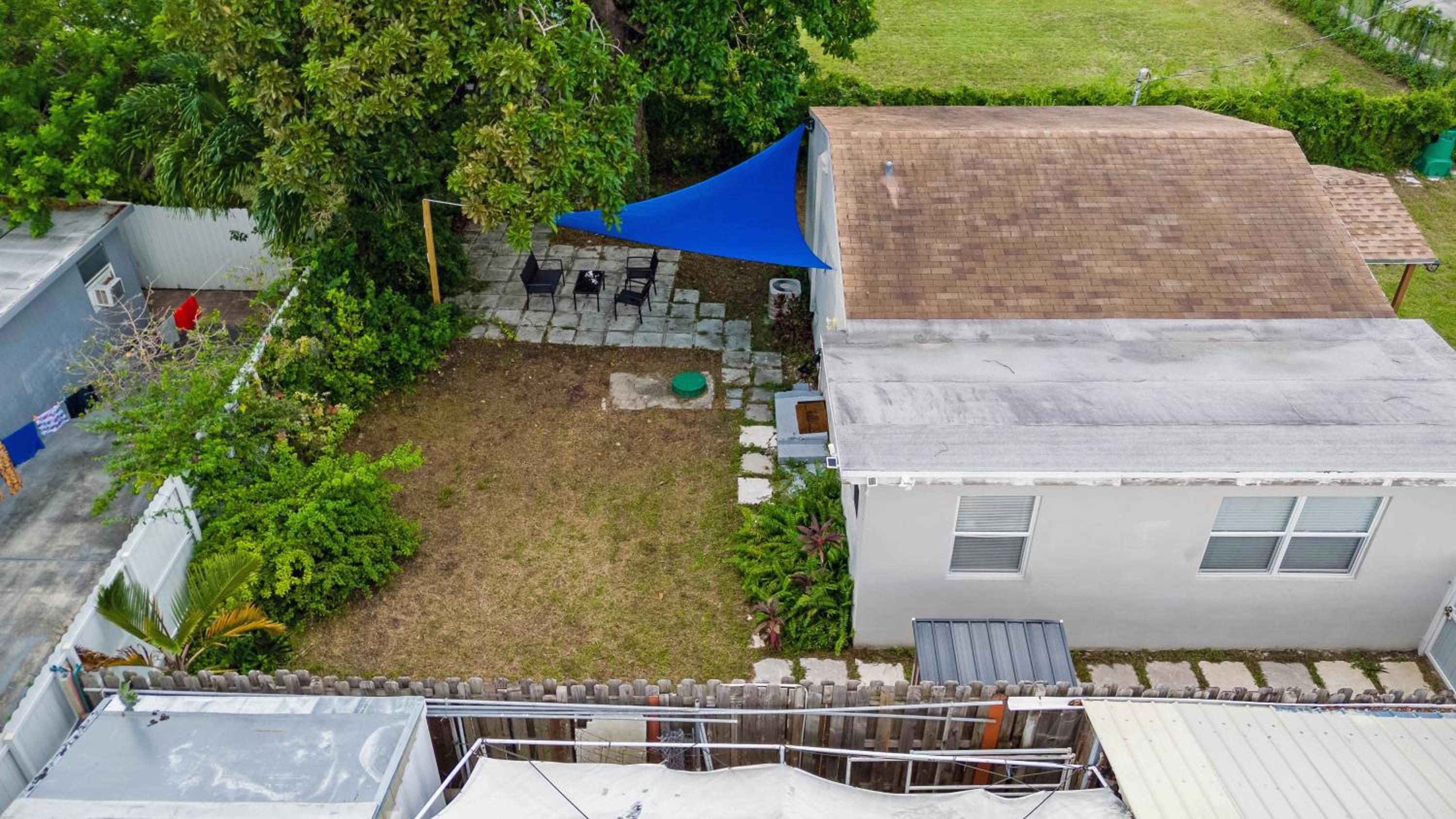 Modern 3-Bedroom Retreat near Wynwood - Miami Oasis