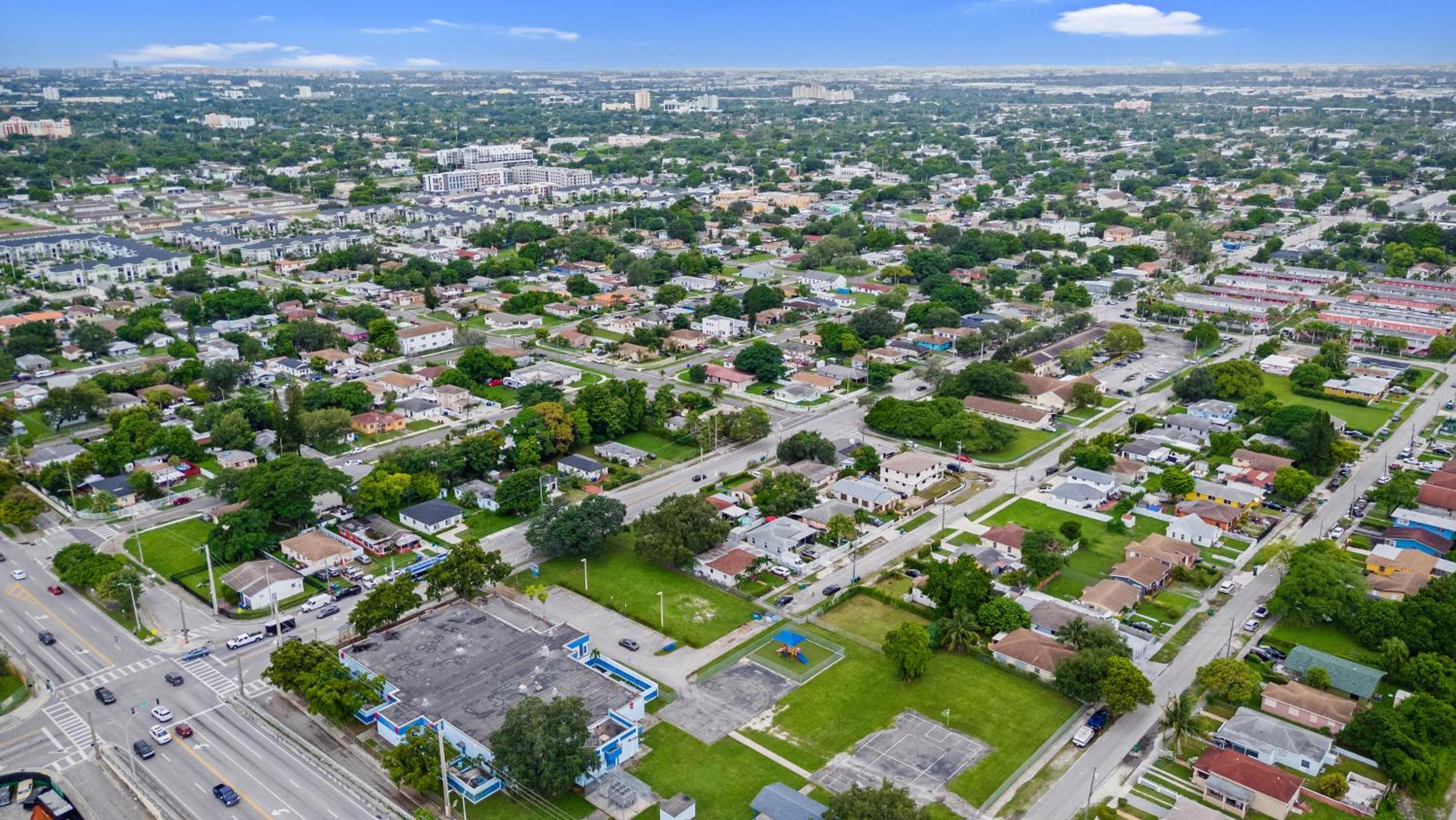 Modern 3-Bedroom Retreat near Wynwood - Miami Oasis
