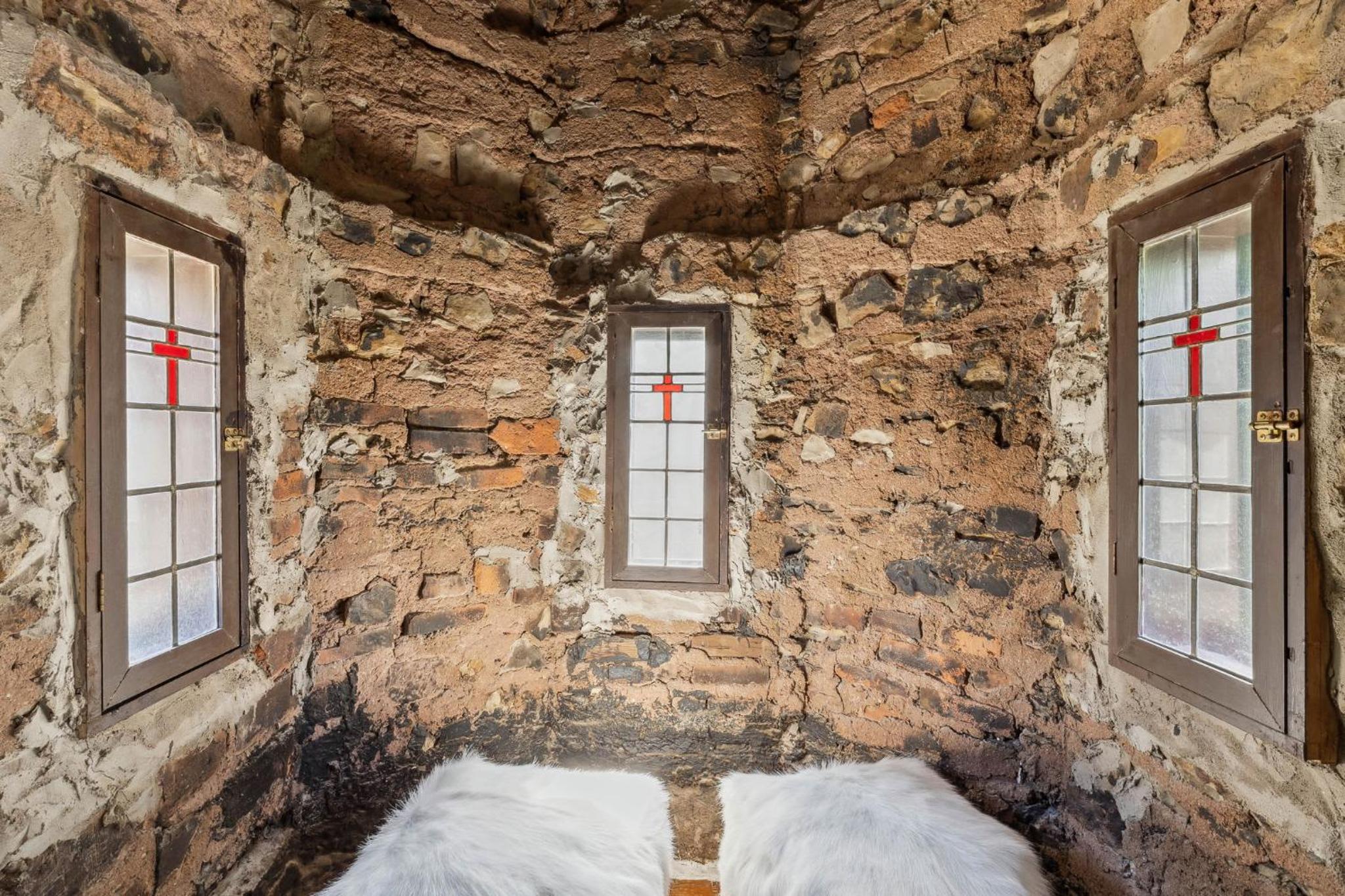 Enchanted Castle - Your Royal Getaway Awaits view 5