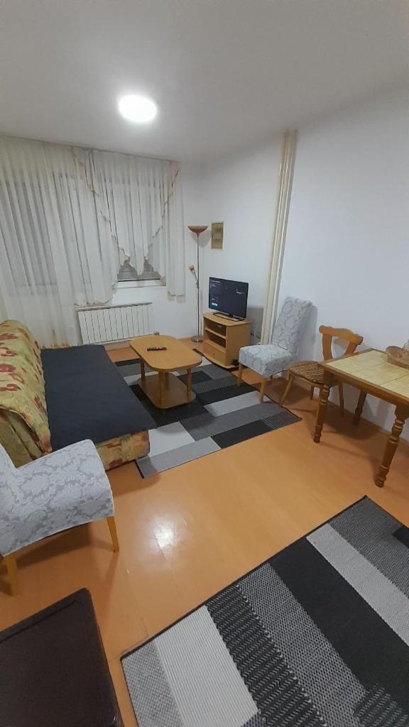 Apartman Stupine