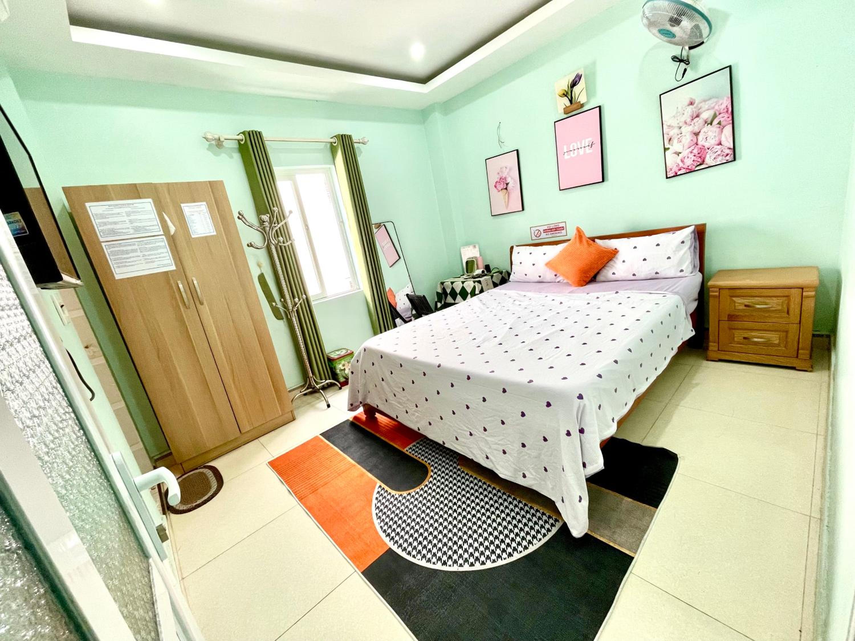 HaLong Lodge view 2