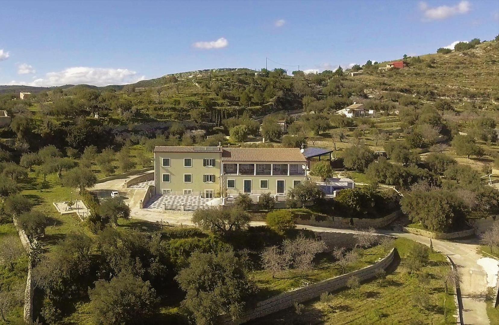 Tenuta Olive Alive