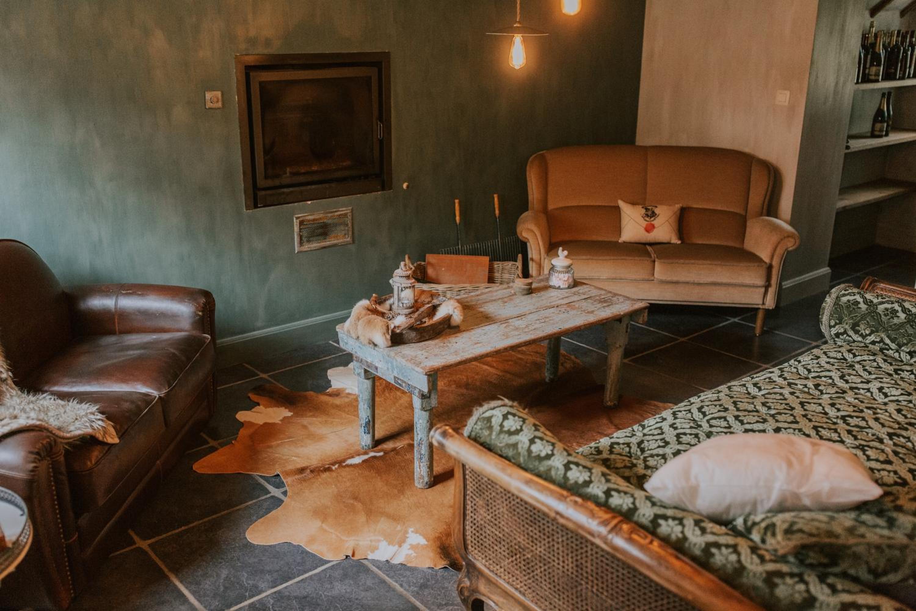 La Petite Foret Cottage in Brussels Countryside