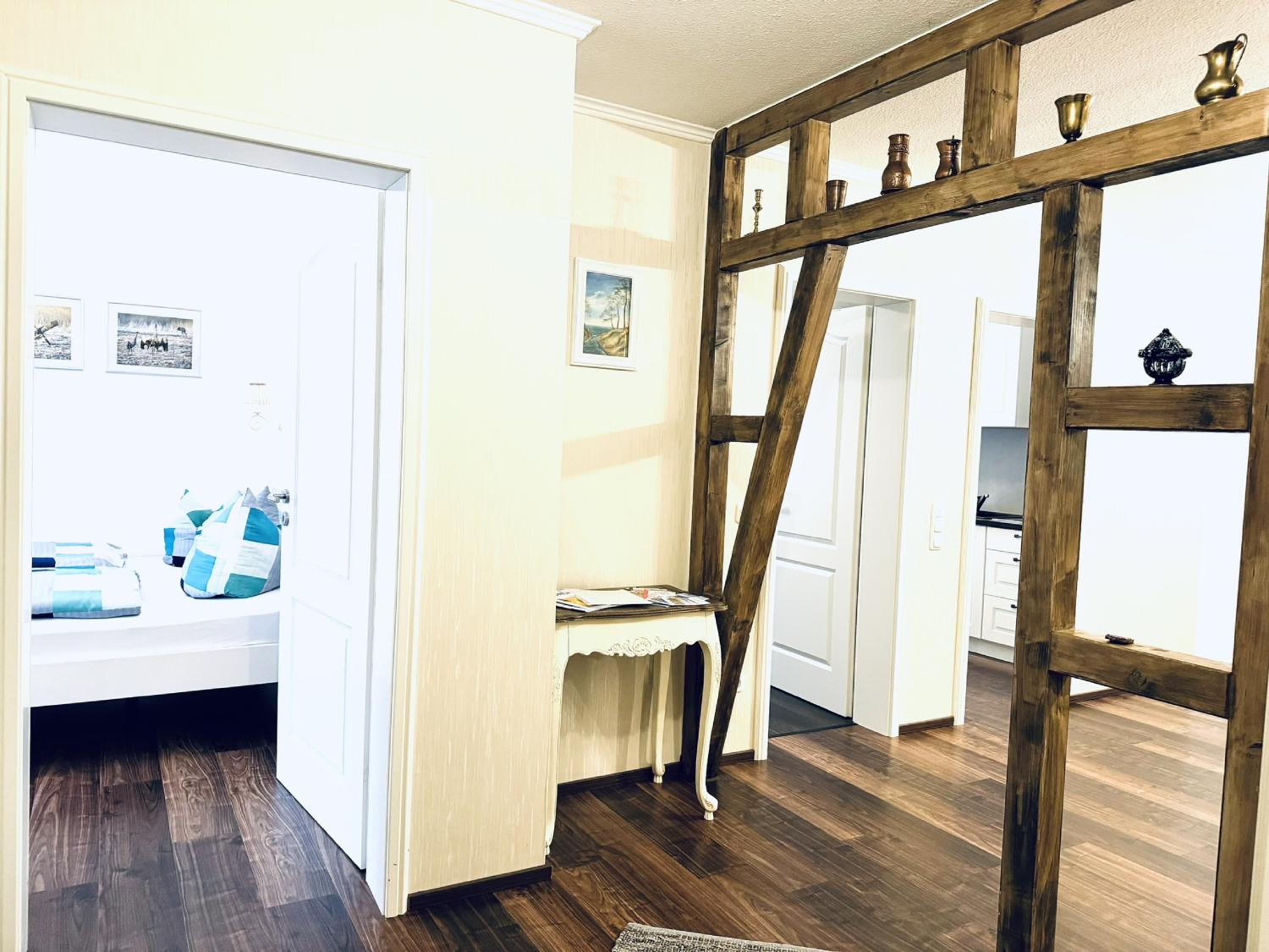F-1112 Ferienwohnung Lobbe FeWo 02 strandnah, Garten