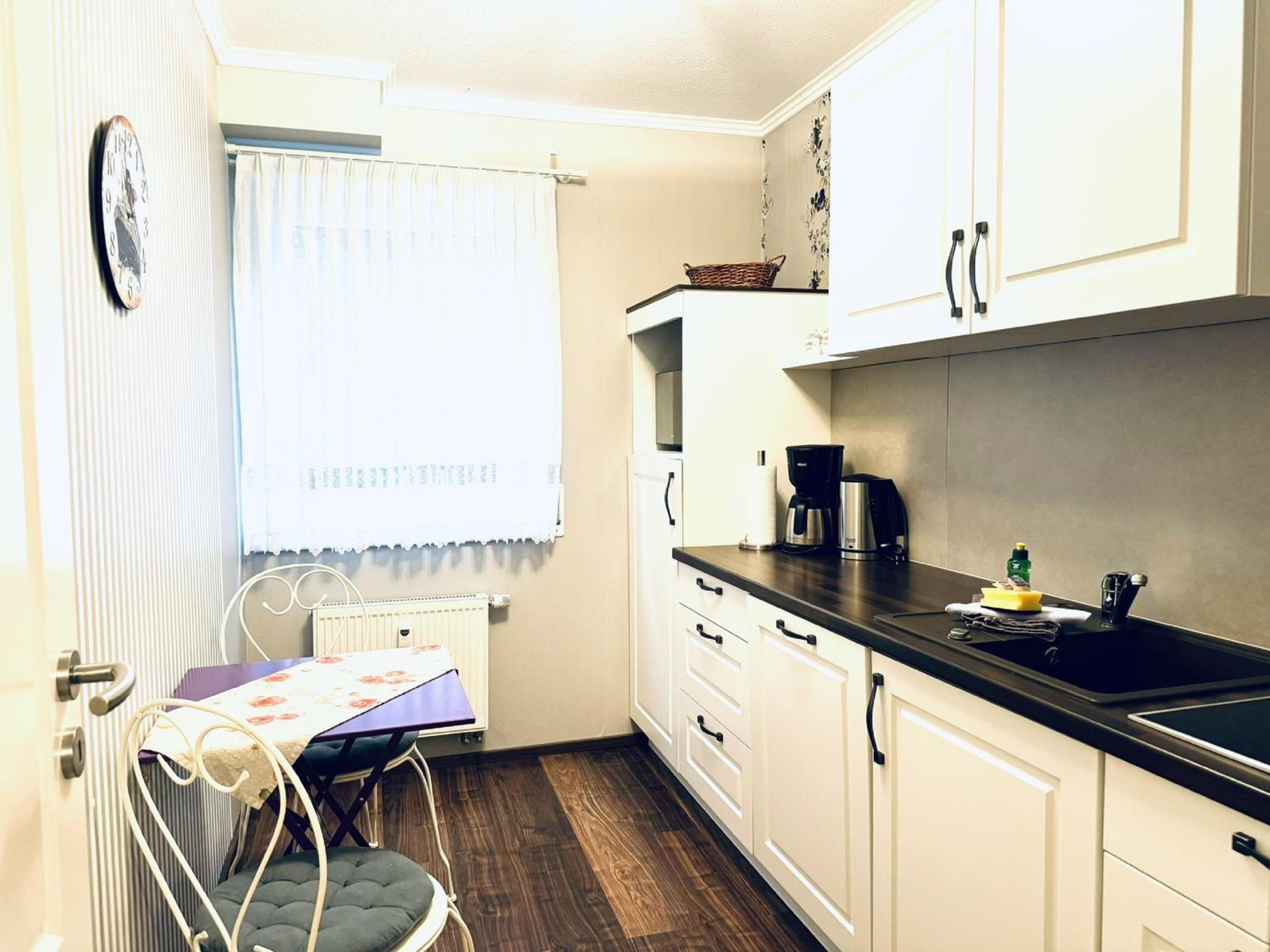 F-1112 Ferienwohnung Lobbe FeWo 02 strandnah, Garten