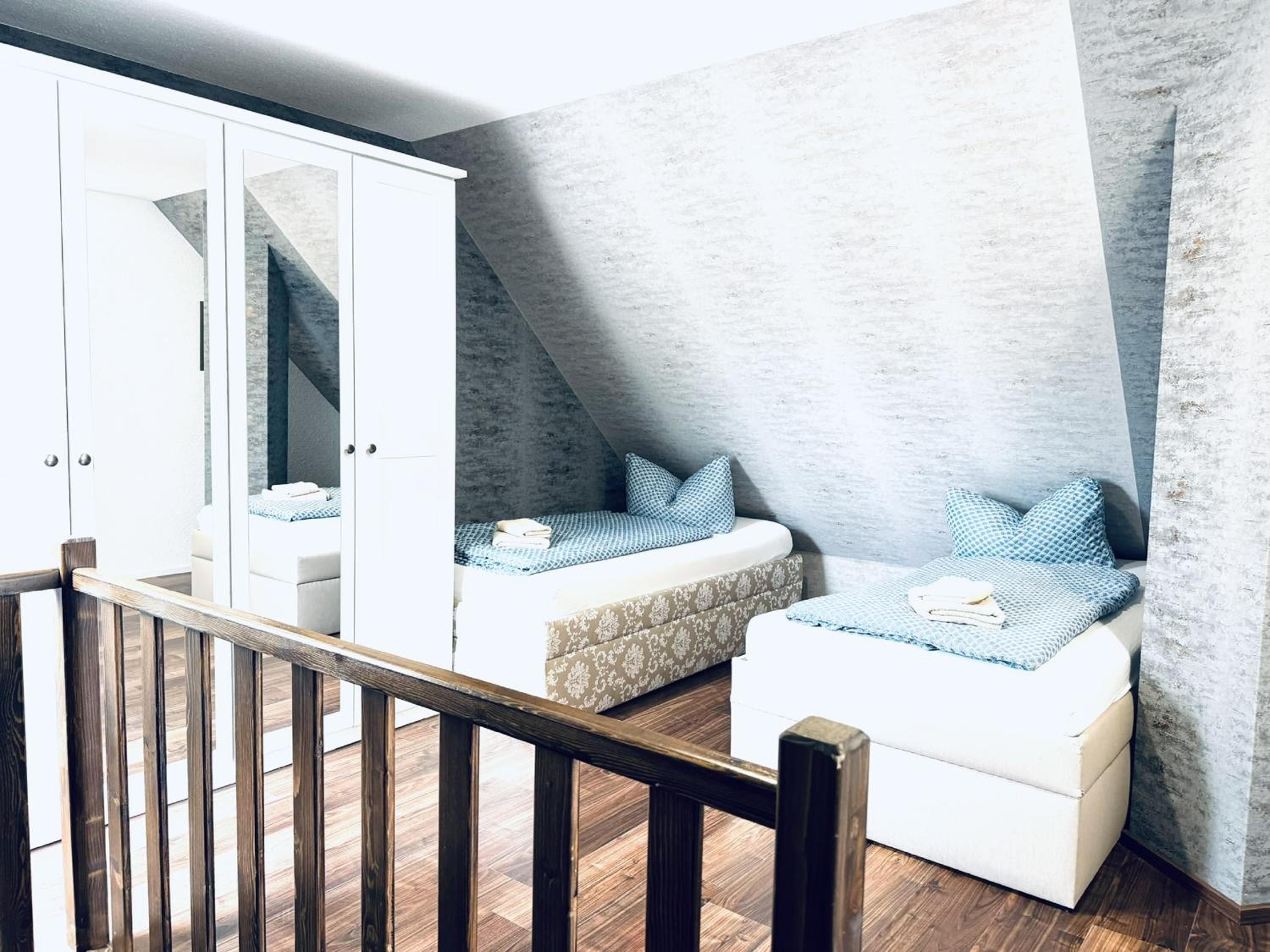 F-1112 Ferienwohnung Lobbe FeWo 03 strandnah, Garten