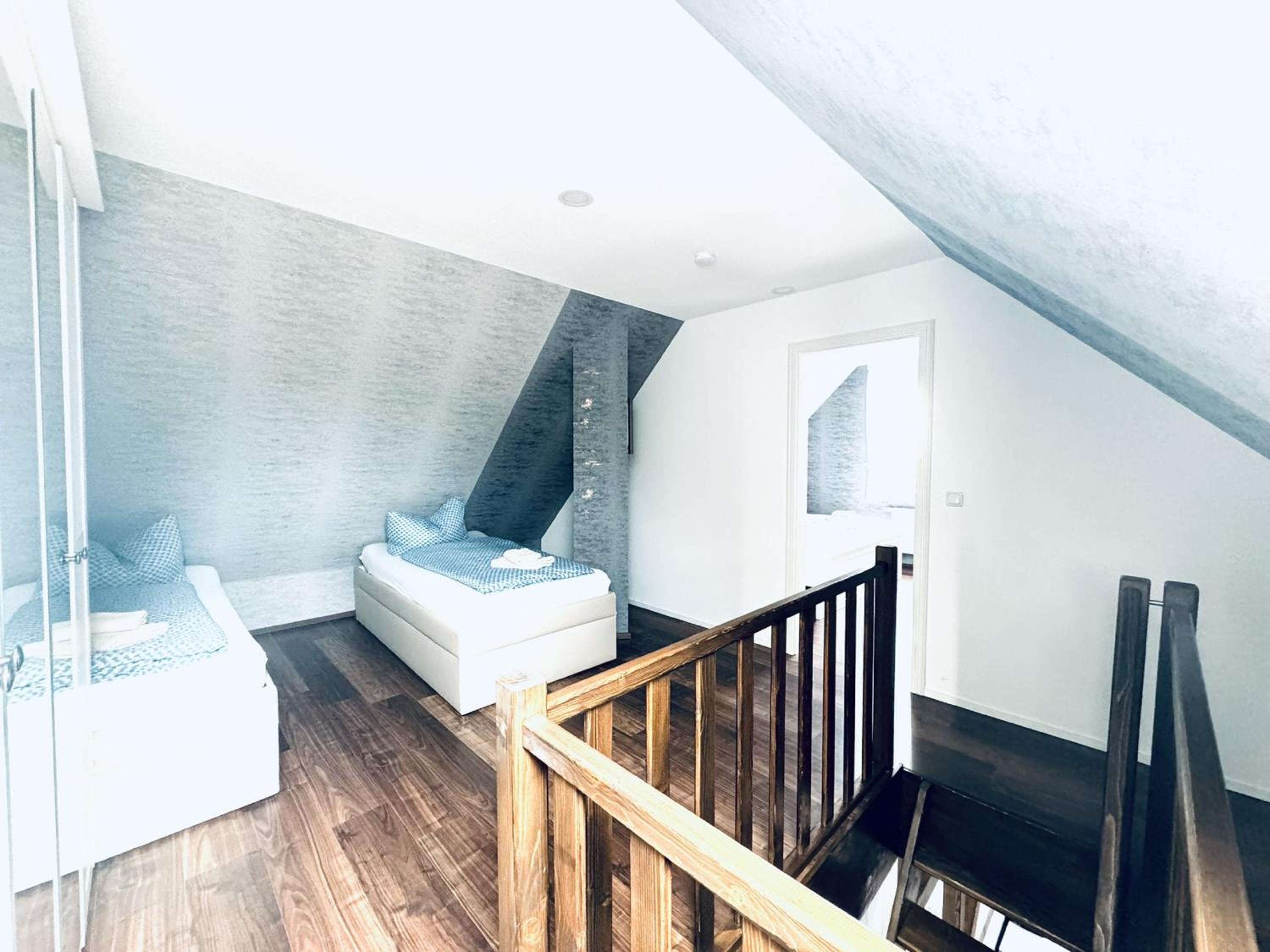 F-1112 Ferienwohnung Lobbe FeWo 03 strandnah, Garten