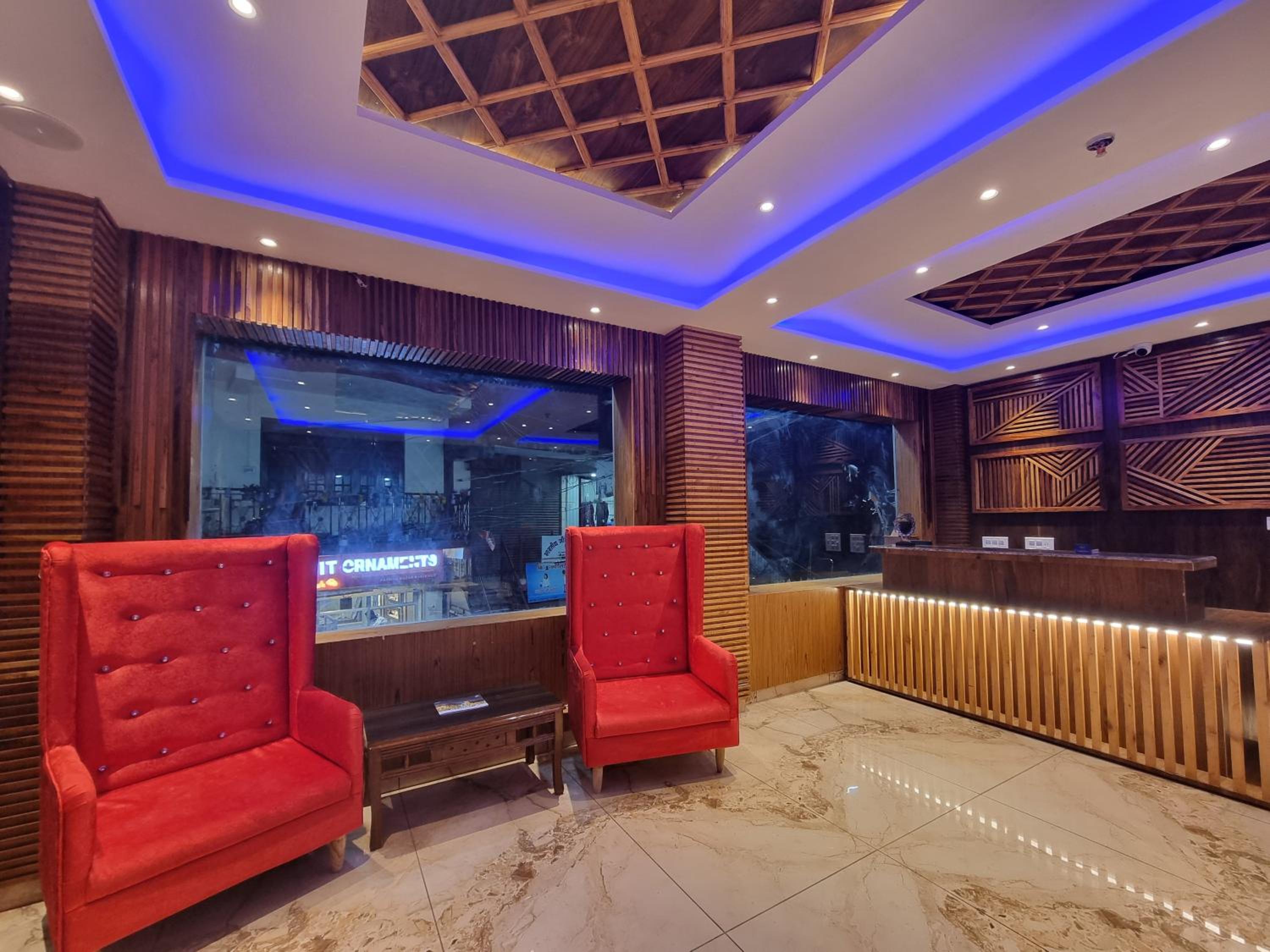 Hotel Mist Inn Dalhousie !! Top Rated & Most Awarded Property in Dalhousie view 4
