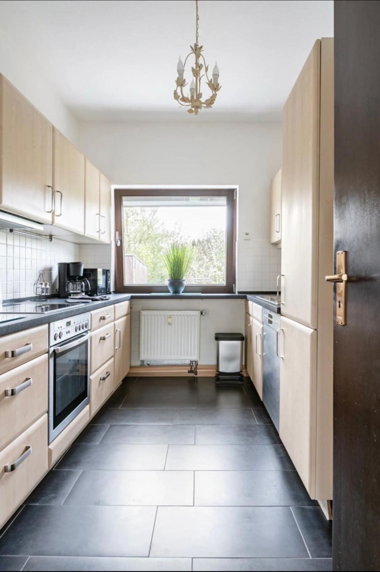 Haus 6 Pers mit Garten 15 min zur Messe Düsseldorf