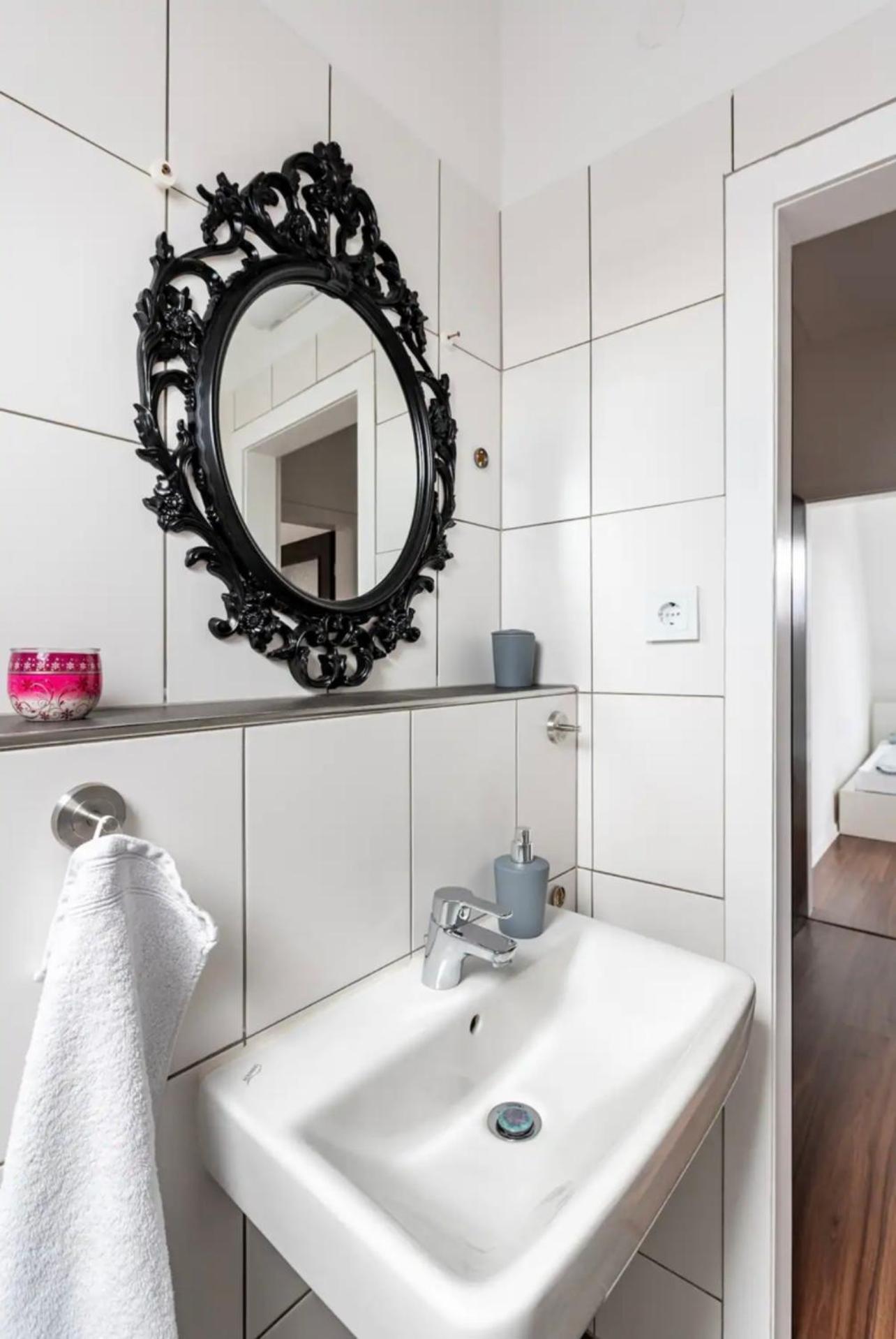 Haus 6 Pers mit Garten 15 min zur Messe Düsseldorf