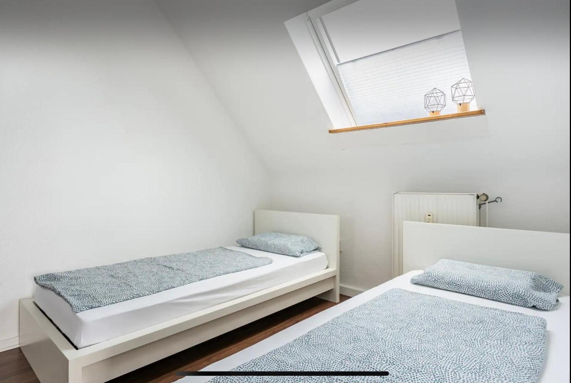 Haus 6 Pers mit Garten 15 min zur Messe Düsseldorf