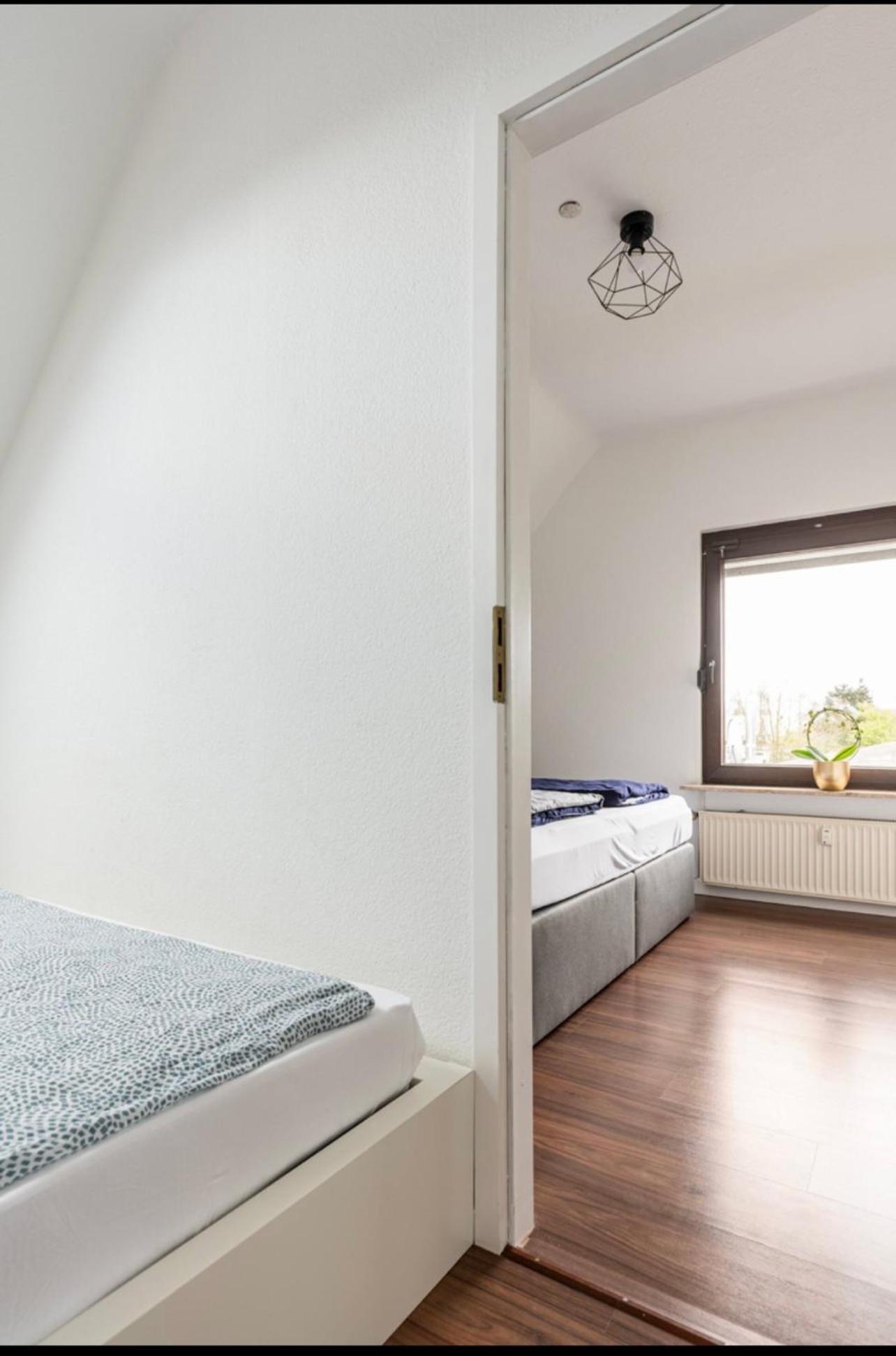 Haus 6 Pers mit Garten 15 min zur Messe Düsseldorf