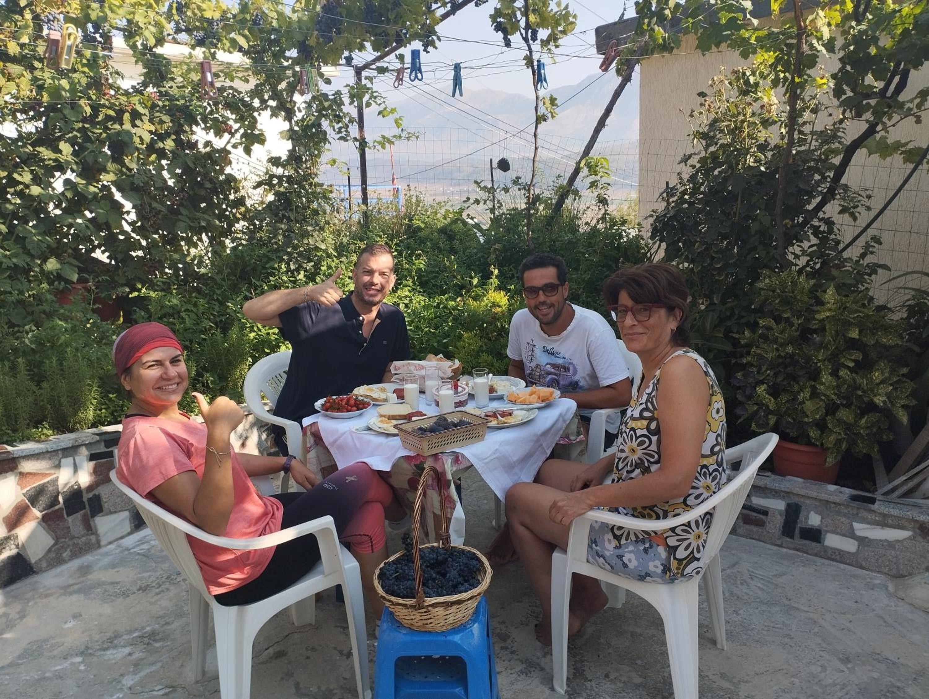 RONDO Guesthouse