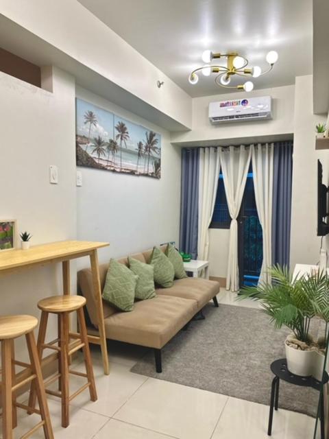 Condo in Pasay photo 2