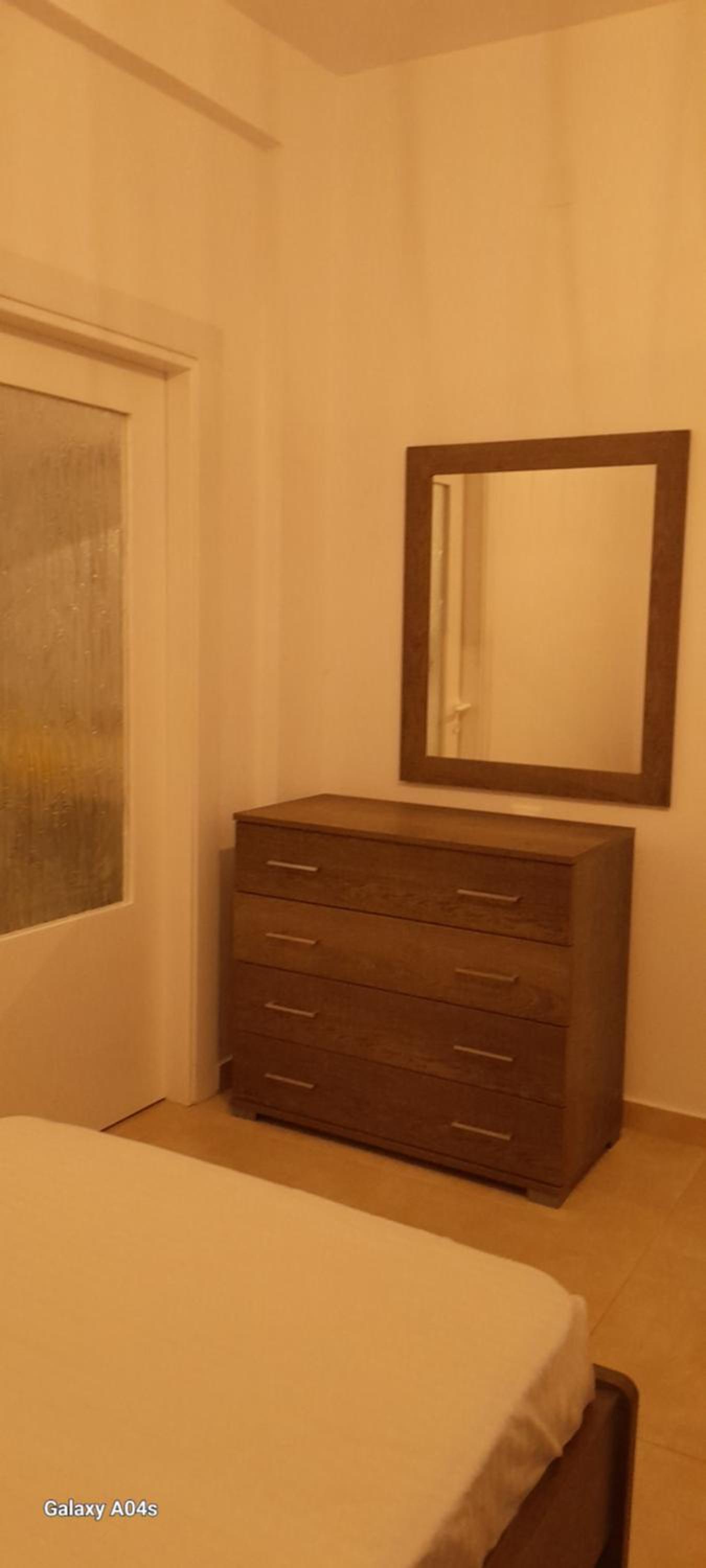 Kellis House photo 2