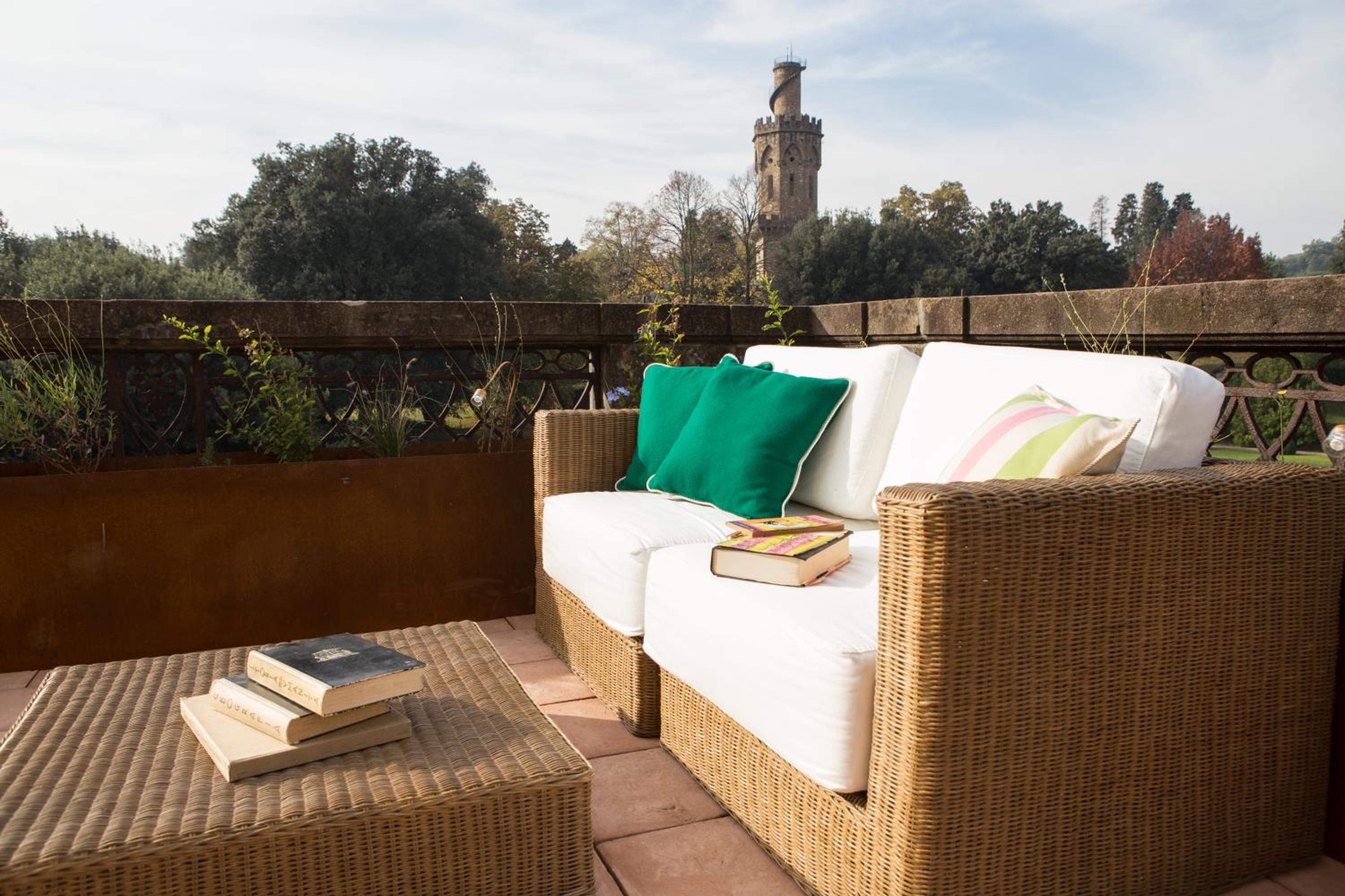 AdAstra Suites