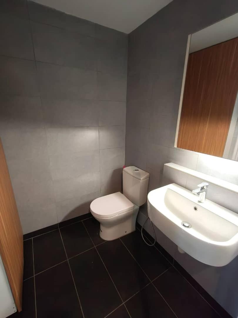 PWT Jesselton Quay Condo Homestay photo 3