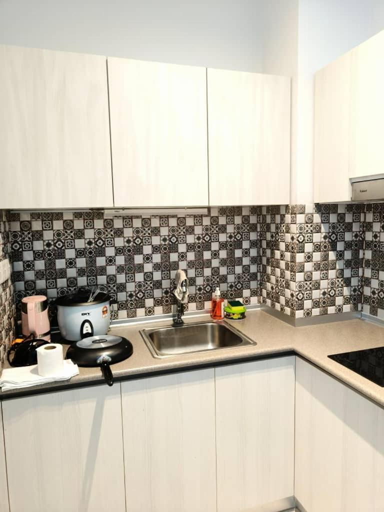 PWT Jesselton Quay Condo Homestay photo 7