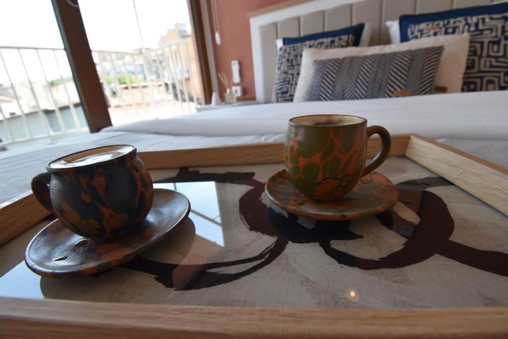 Stunning 6BR 4Bath near Tram