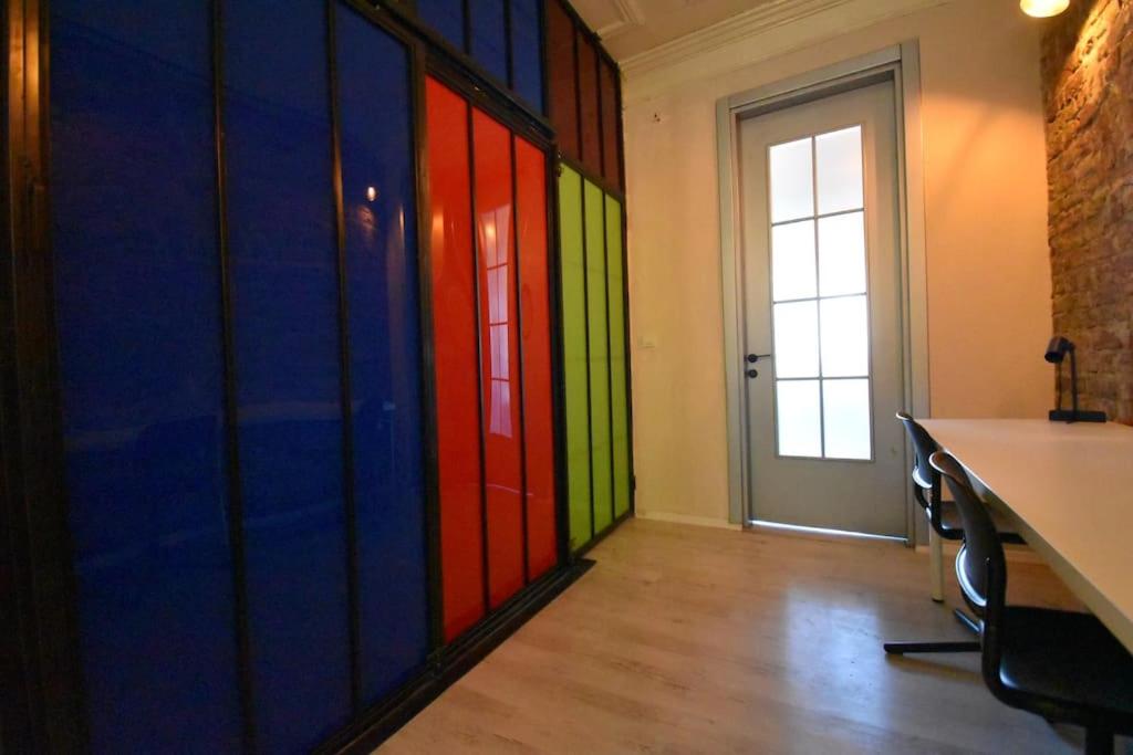 Stunning 6BR 4Bath near Tram